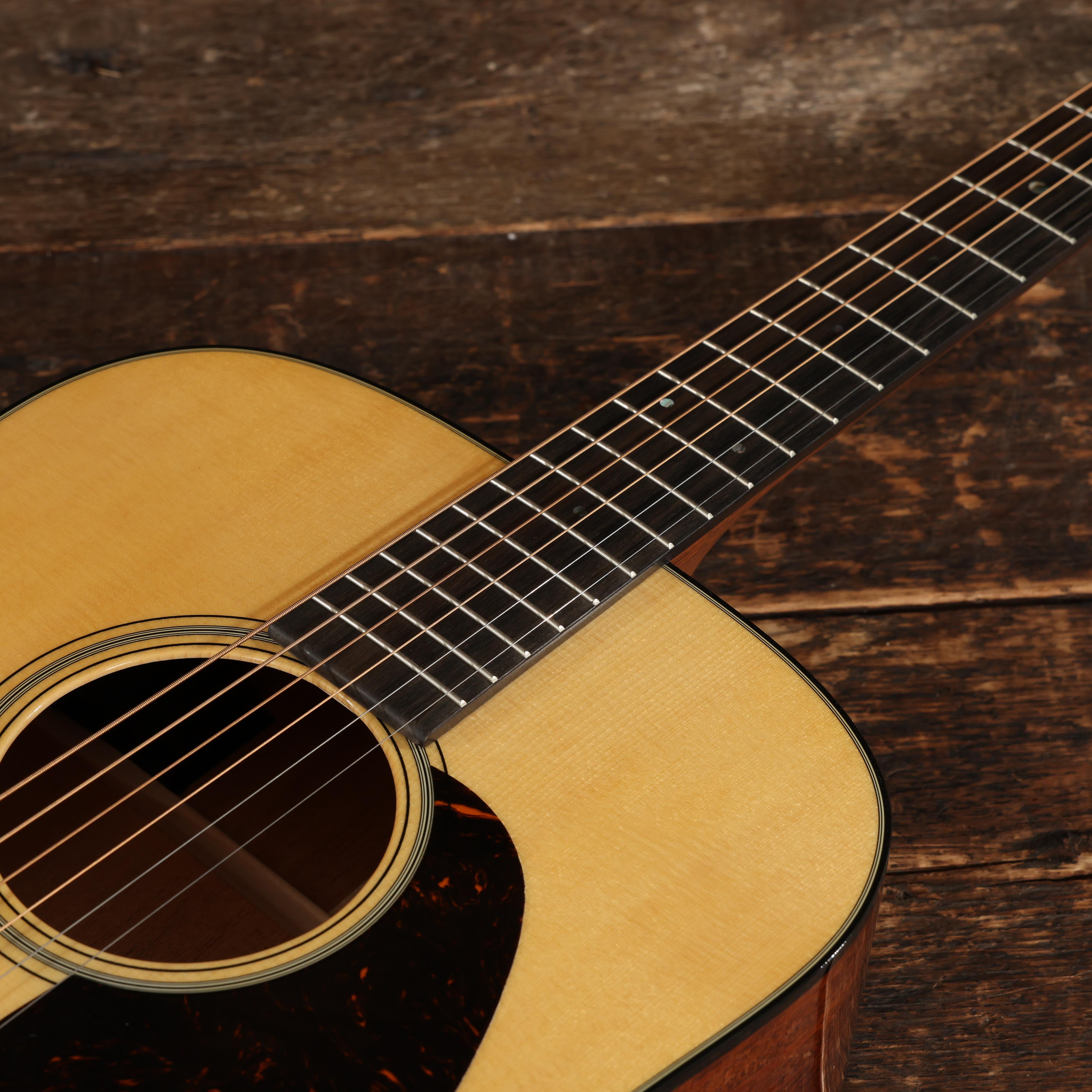 Martin Standard Series D-18e Electro Acoustic Guitar - 2985041 (7).jpg