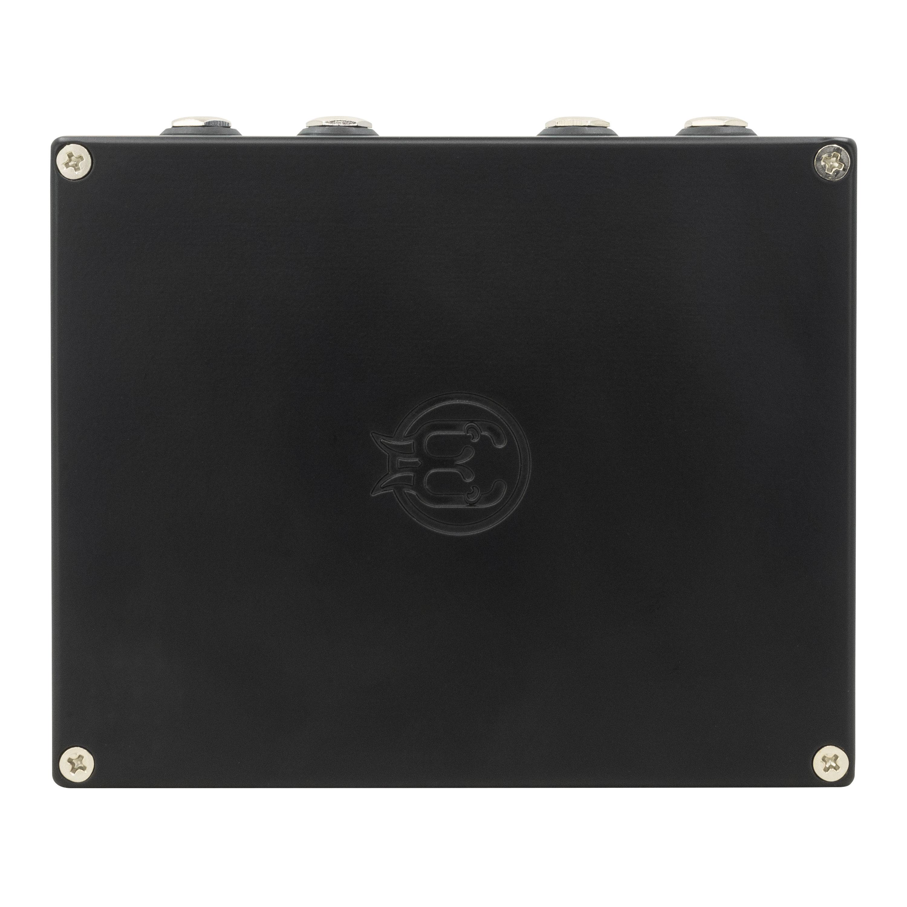 Walrus Audio Qi Etherealizer Yvette Young Signature Ambient Pedal in Black - 66676 (1).jpg