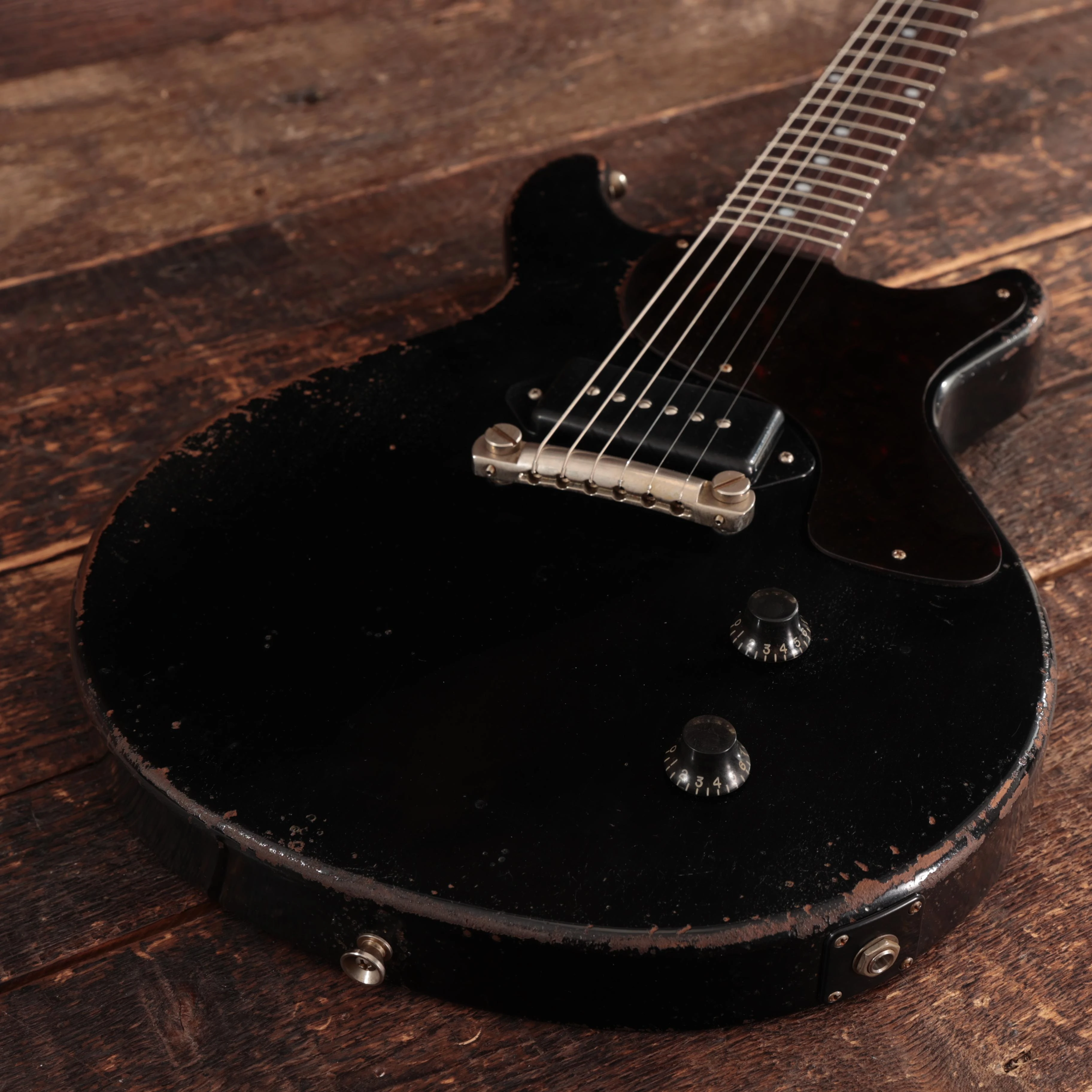 Rock N Roll Relics Thunders Standard Medium Aged in Black - 241797 (8).JPG