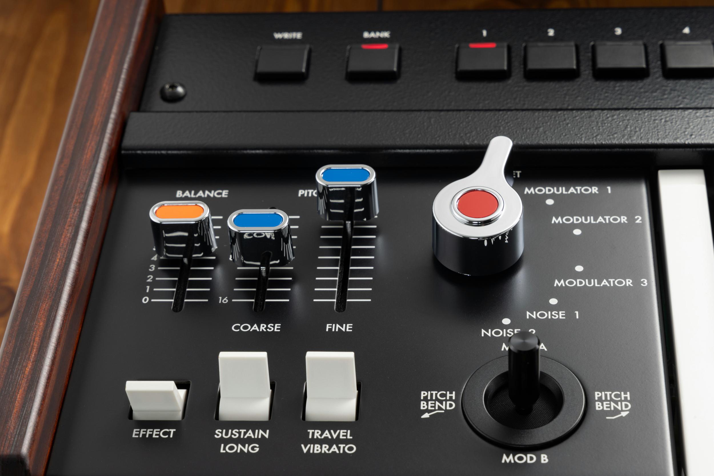 Korg miniKORG 700Sm - MINIKORG700S-M (13).jpg