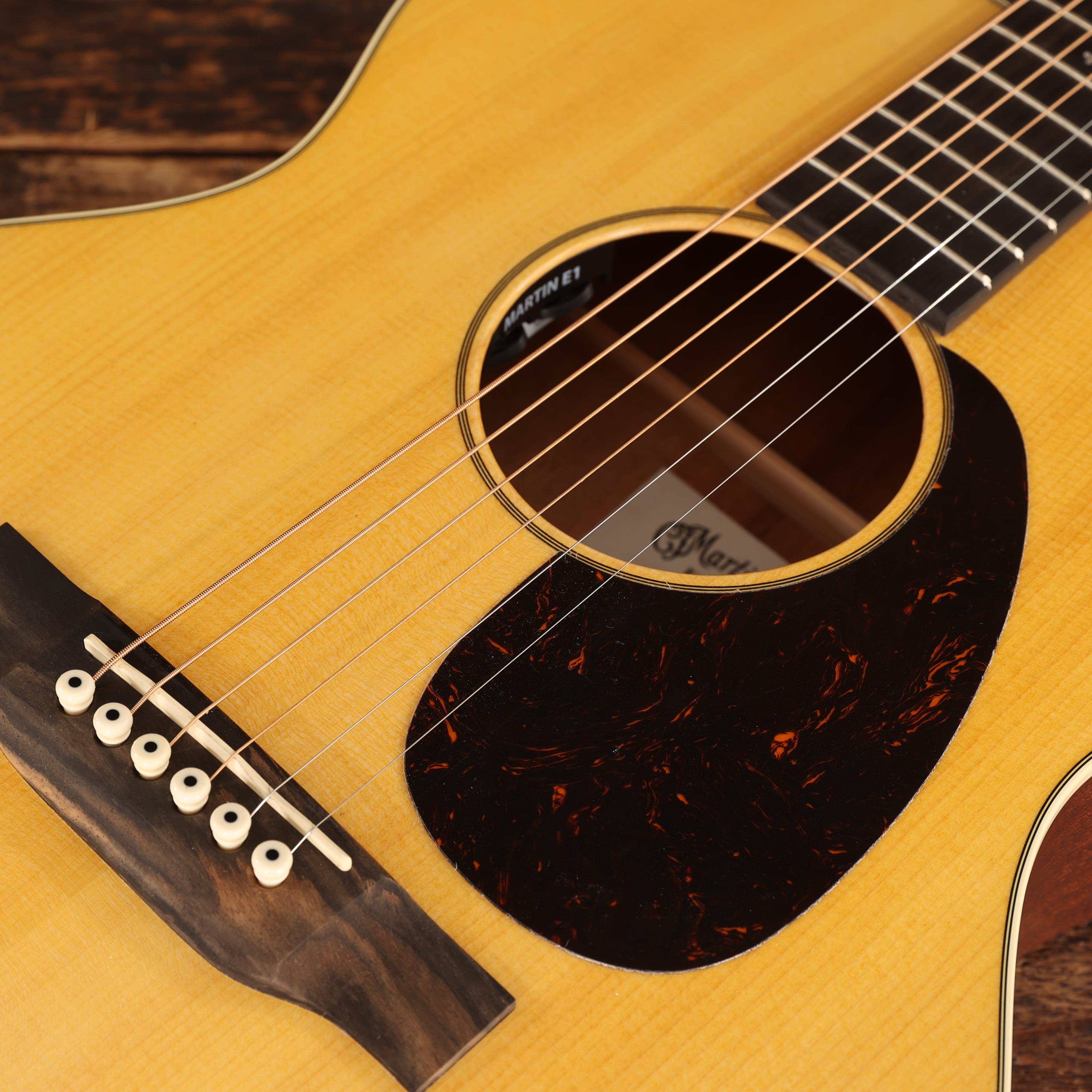 Martin Limited Edition Vintage Inspired Road Series OM-10E Electro Acoustic Guitar - SPOM10E (7).jpg