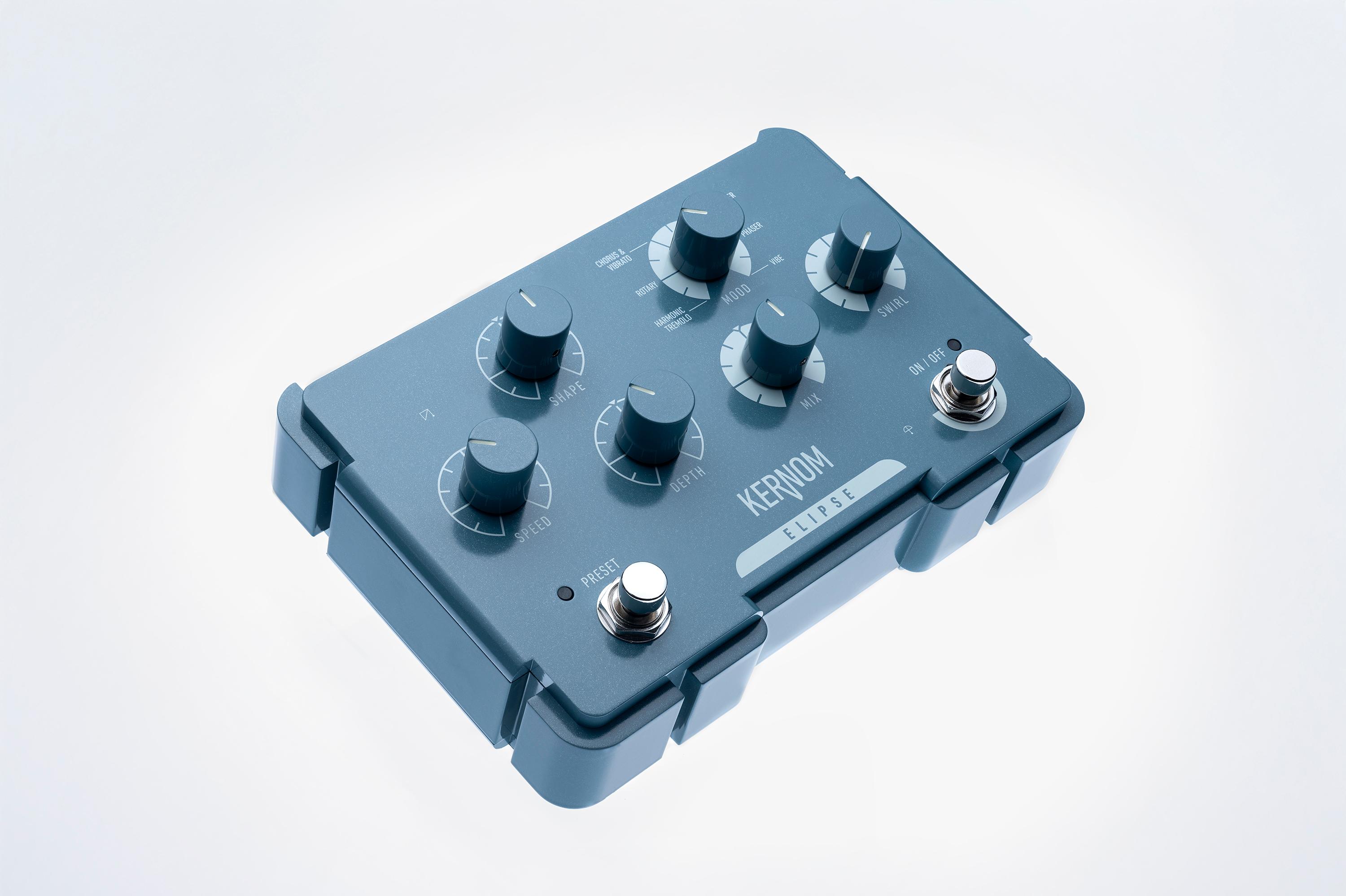 Kernom Elipse Modulation Playground Pedal - ELIPSE_Packshot-side 1.jpg