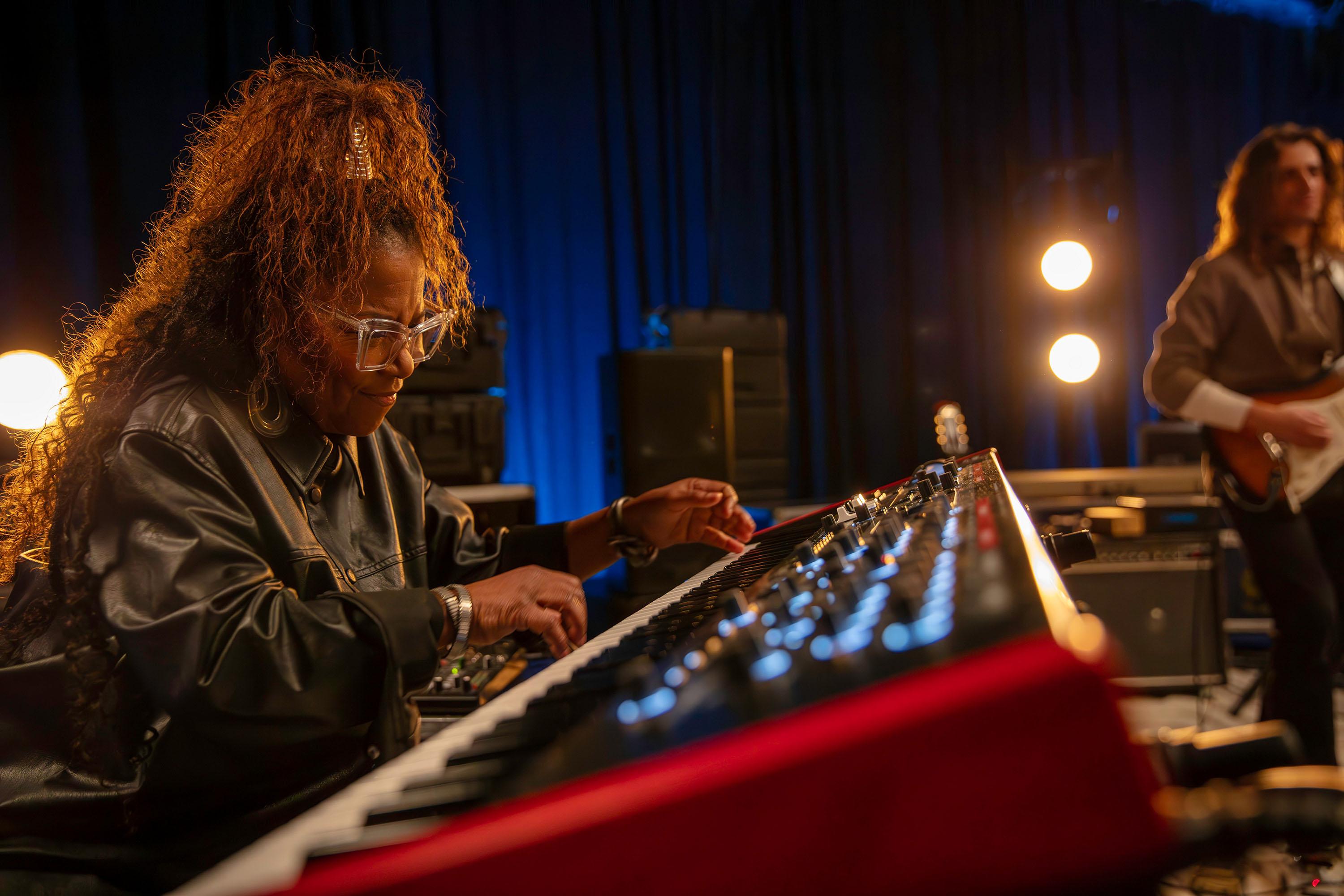 Roland V Stage 88 Performance Keyboard - V-Stage_Gig-Ready-Tools.jpg