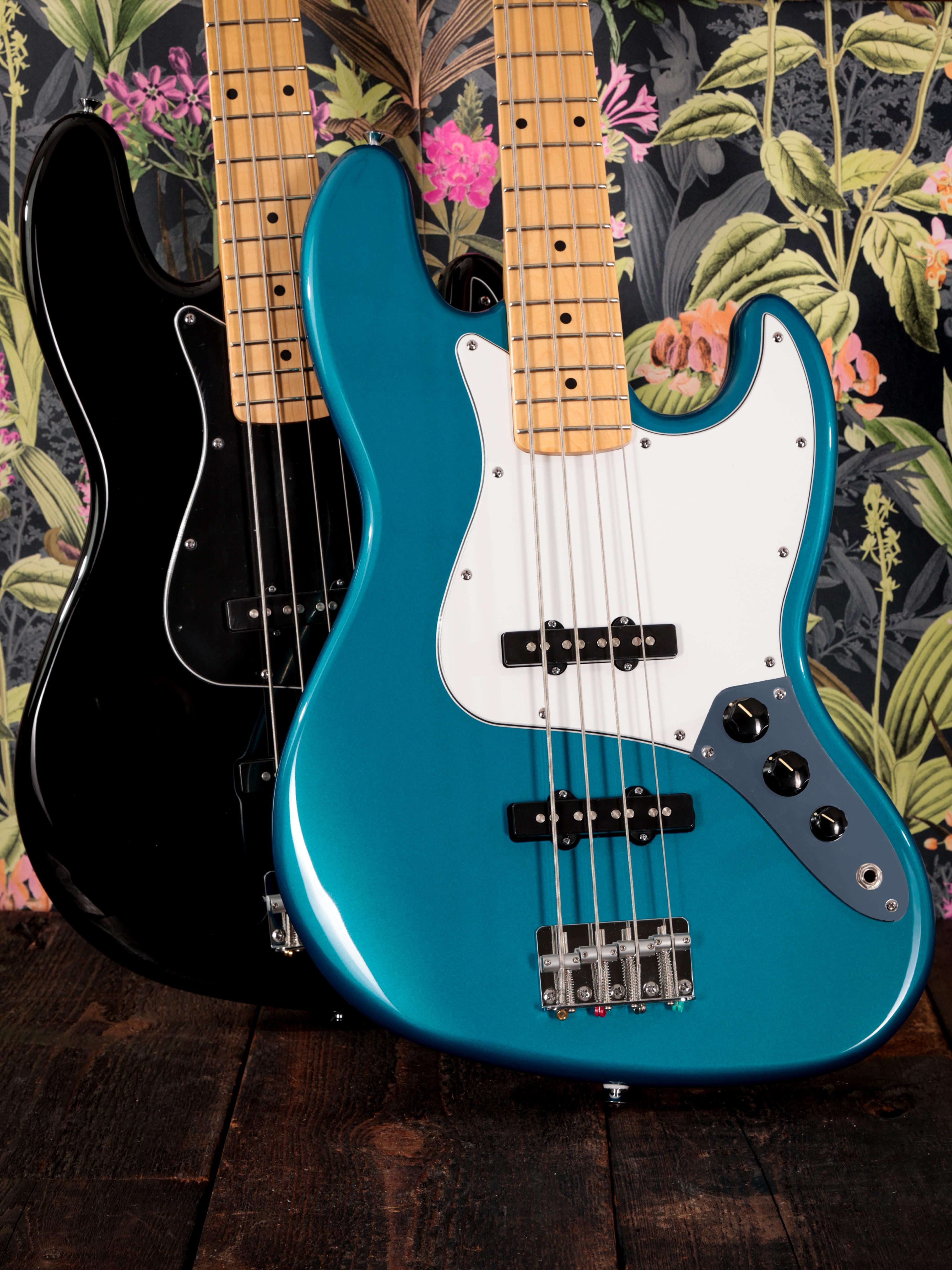 Fender Standard Series Jazz Bass Guitar in Aqua Marine Metallic - 0266820560 0266821506 (1).jpg