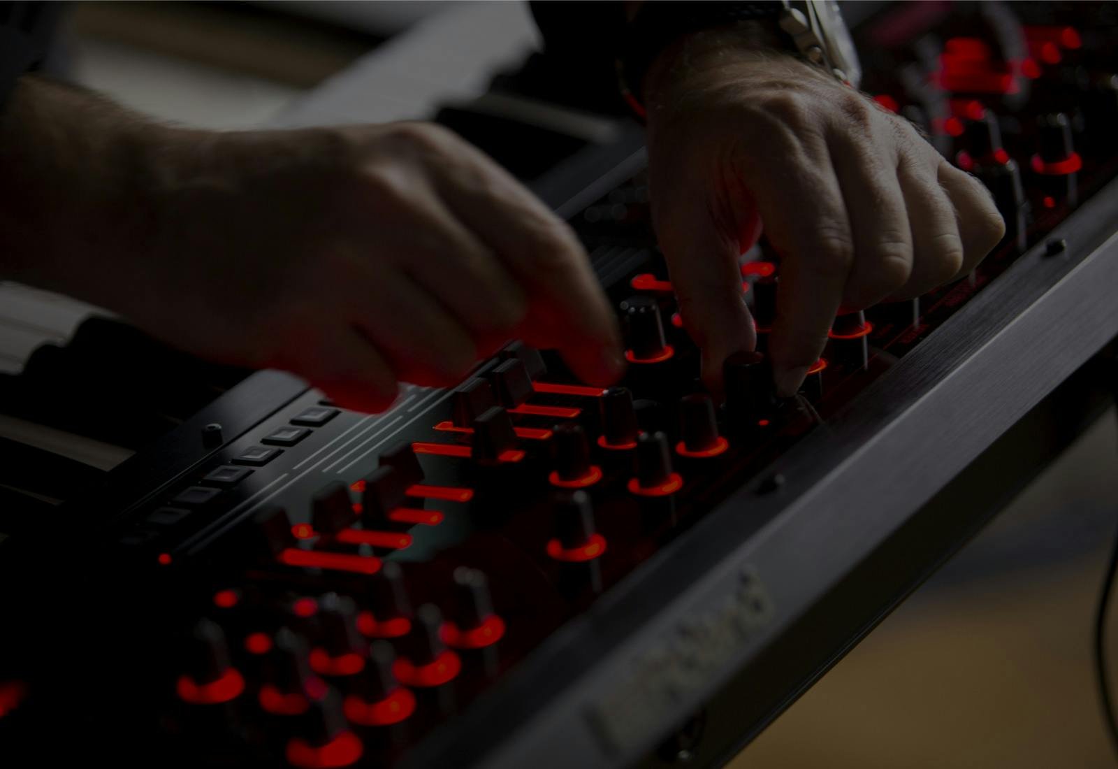 Roland JD-XA Analog/Digital Crossover Synthesizer - 525314-1657880179842.jpg