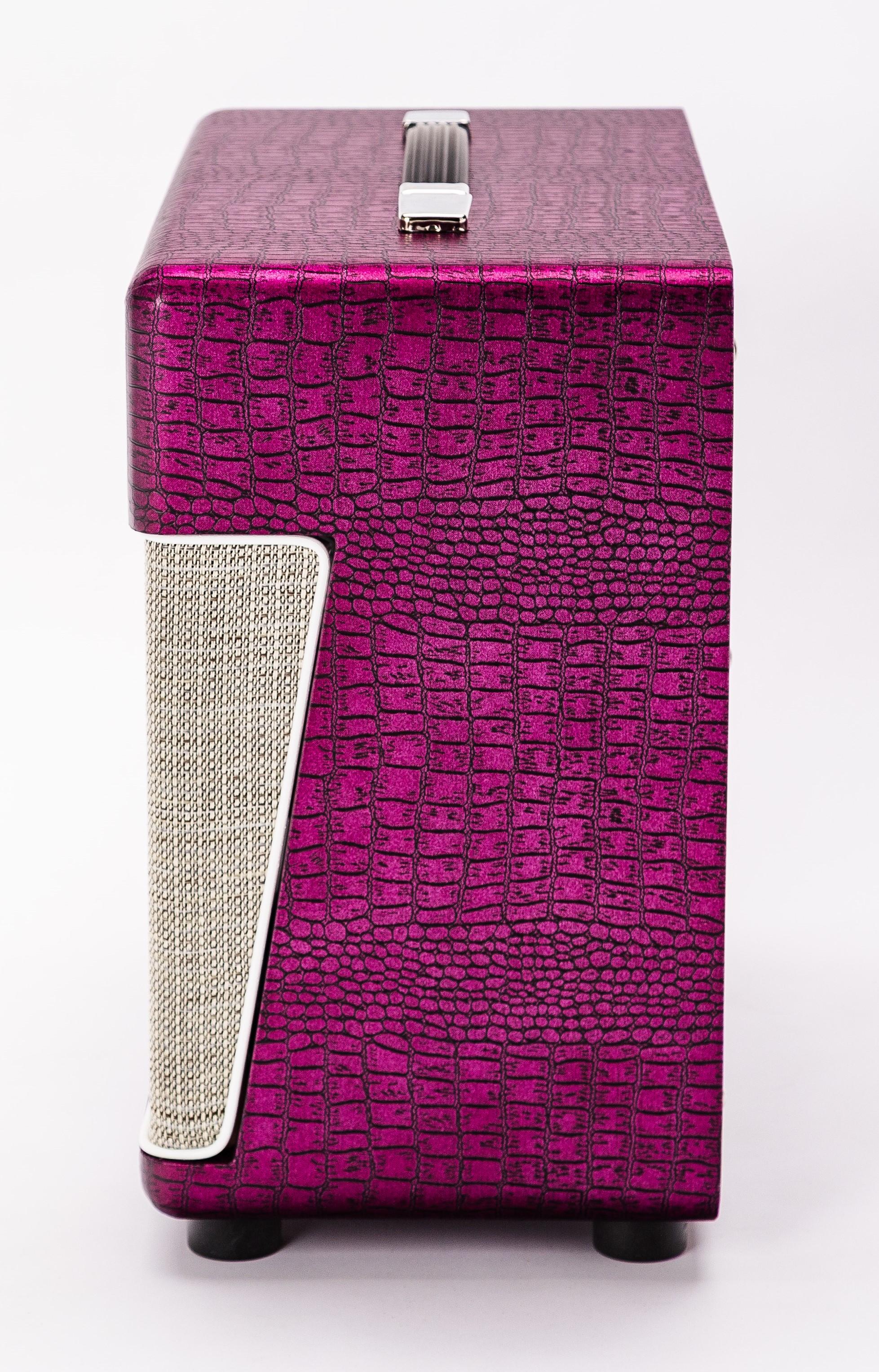 Magnatone Billy Gibbons Signature Baby M-80 1x10 Extension Cab In Chrome Grape - Baby-M80-Ext-Cab-Dealer-Side.jpg