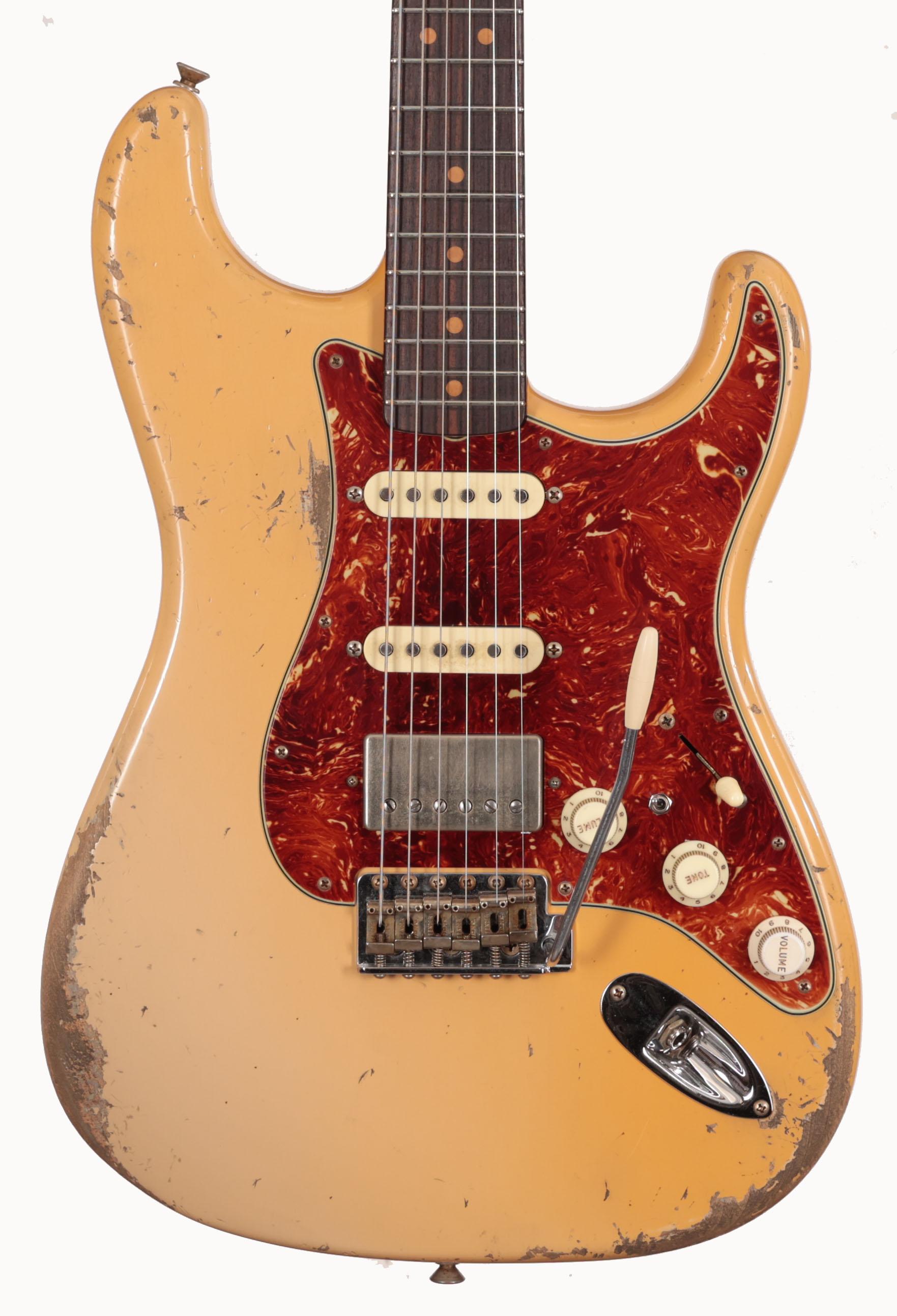 Fender Custom Shop Levi Perry Masterbuilt '63 Stratocaster Relic HSS with Superboost in Super Aged Desert Sand      - R145117 (2).jpeg