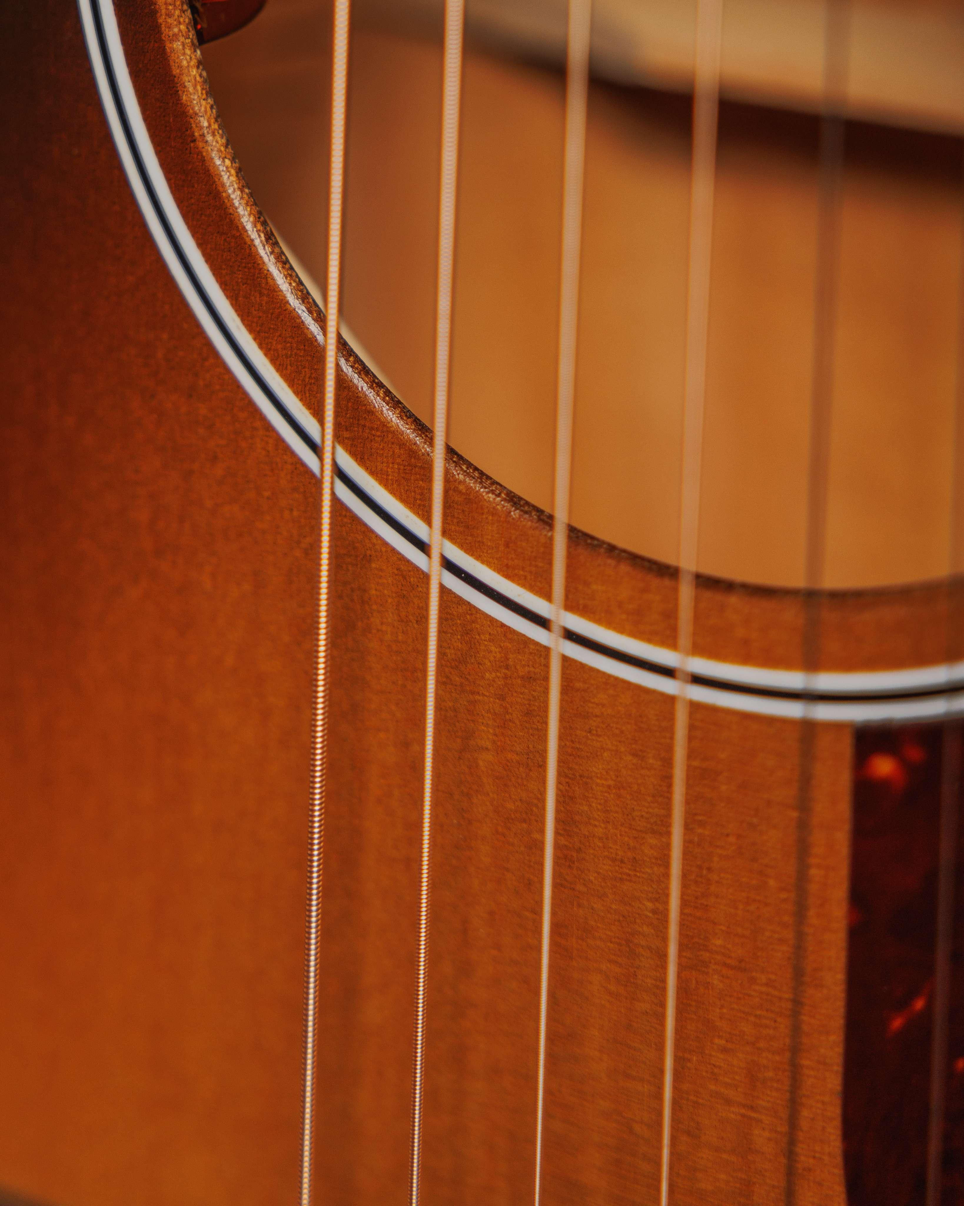 Gibson Montana L-00 Special in Satin Vintage Sunburst - MCSBLOSPCVS-07.jpg