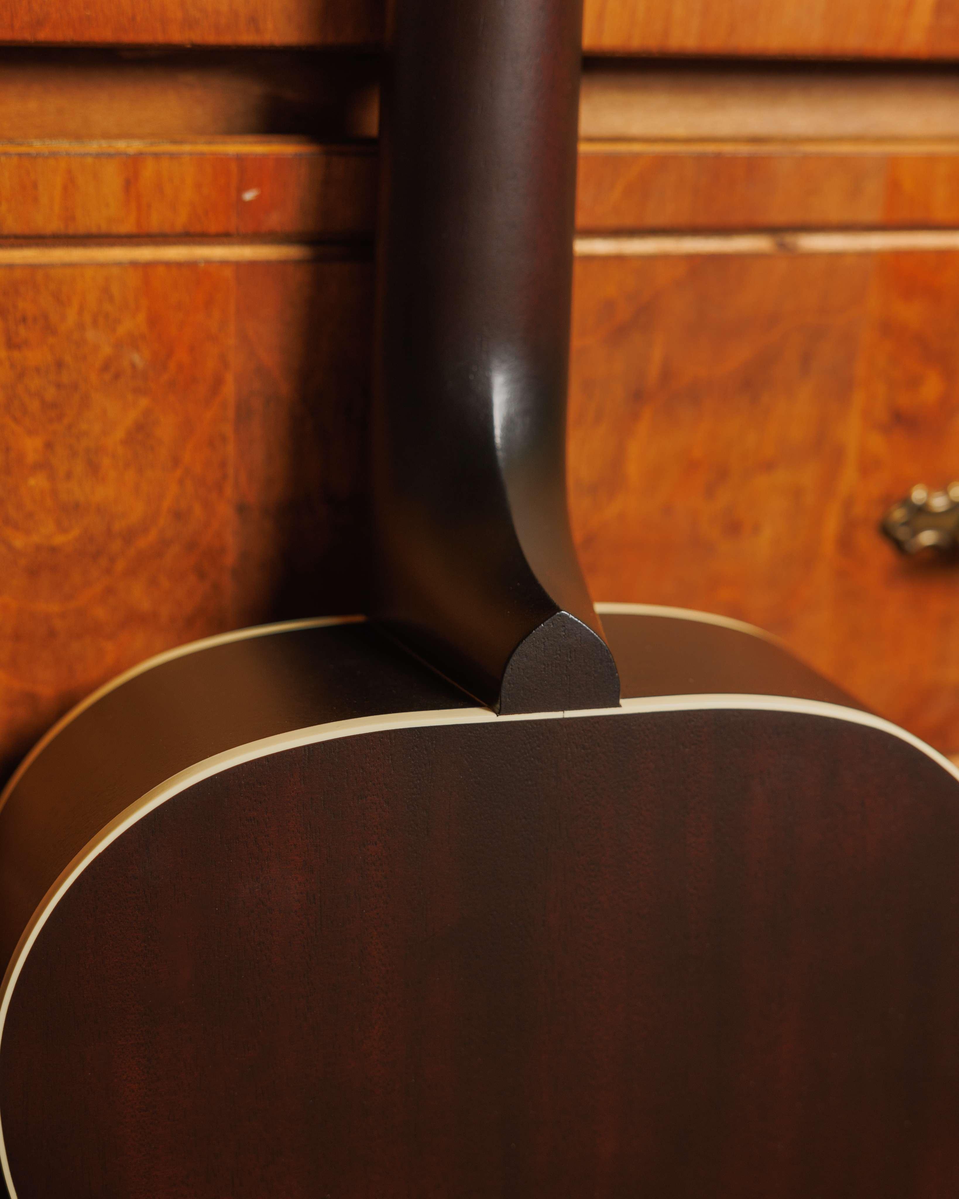 Gibson L-00 Special Electro Acoustic Guitar in Satin Wine Red - MCSBLOSPCVS-10.jpg