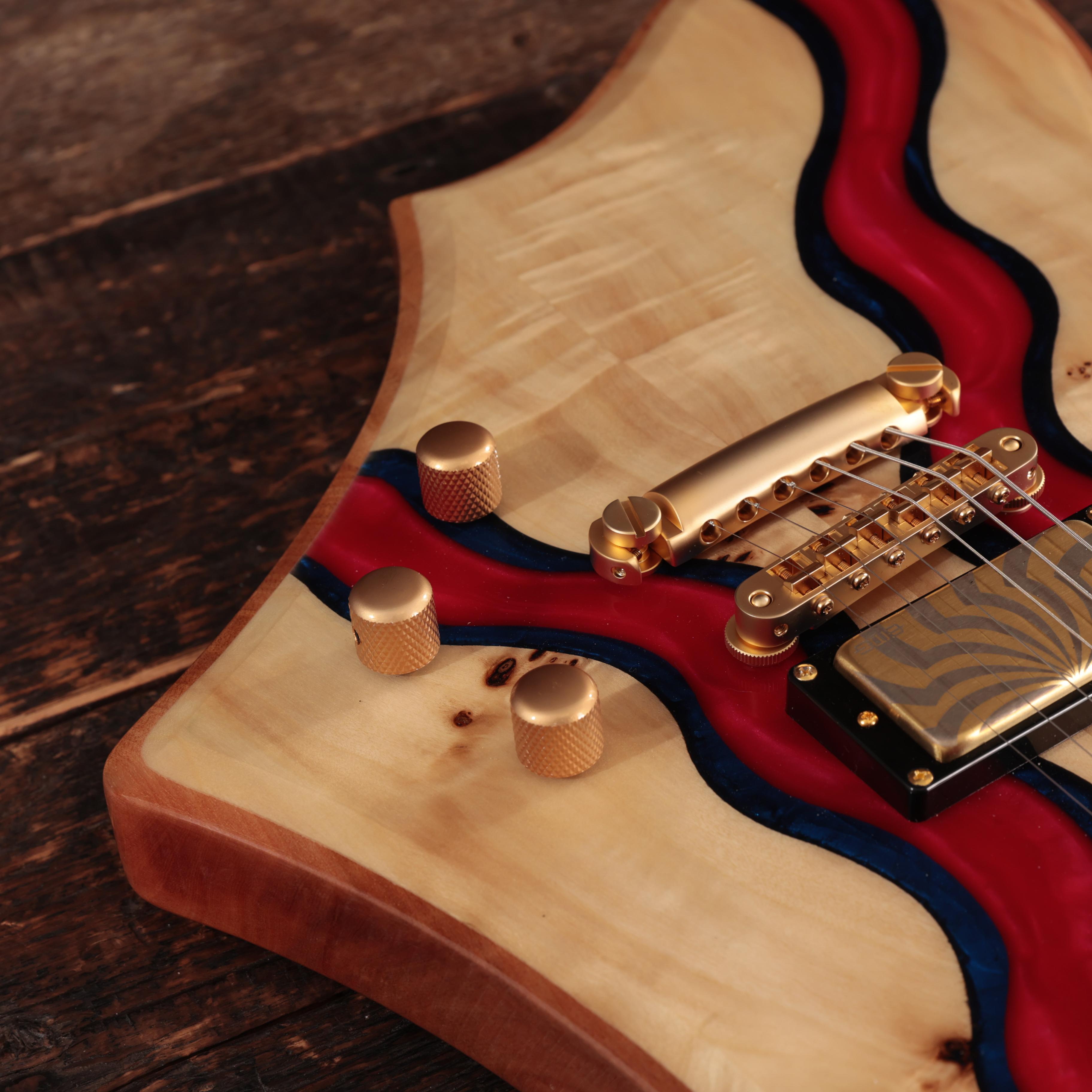 Wylde Audio Goregehn in Blood River Burl - SCH-GTR-4578SNT  -  WA24100013  (13).jpg