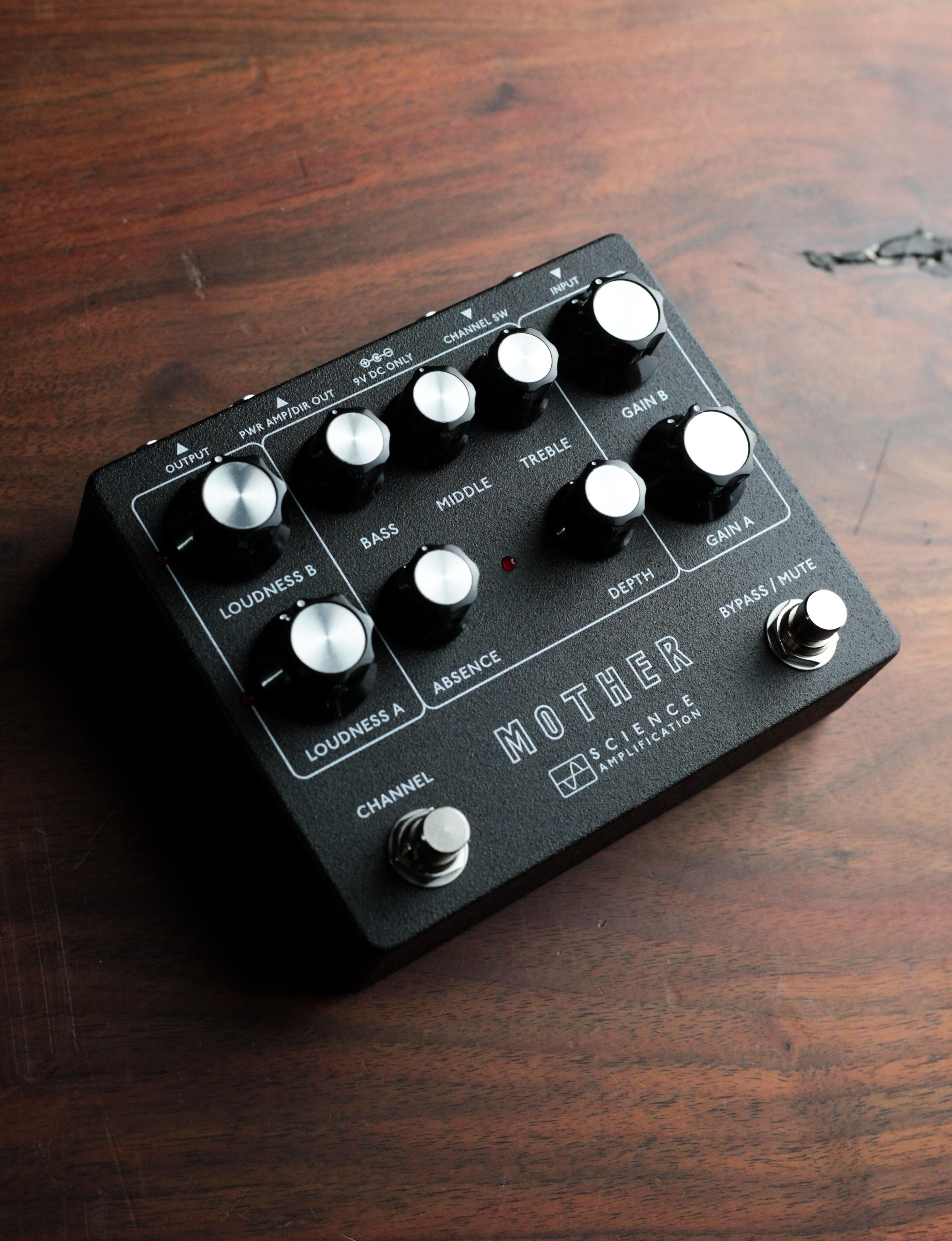 Science Amplification The Mother Preamp Pedal - Edit-1912.jpg