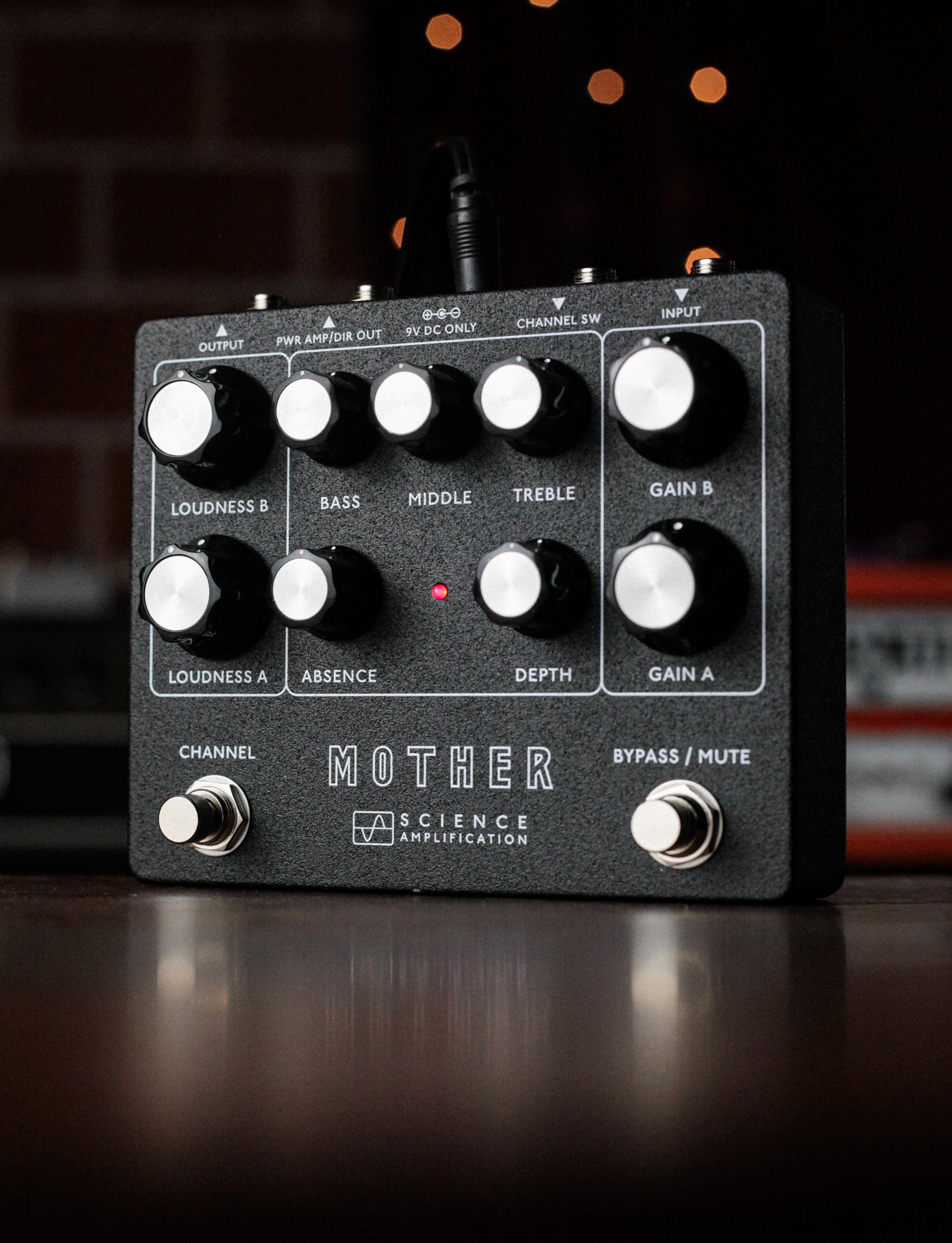 Science Amplification The Mother Preamp Pedal - Edit-1942.jpg