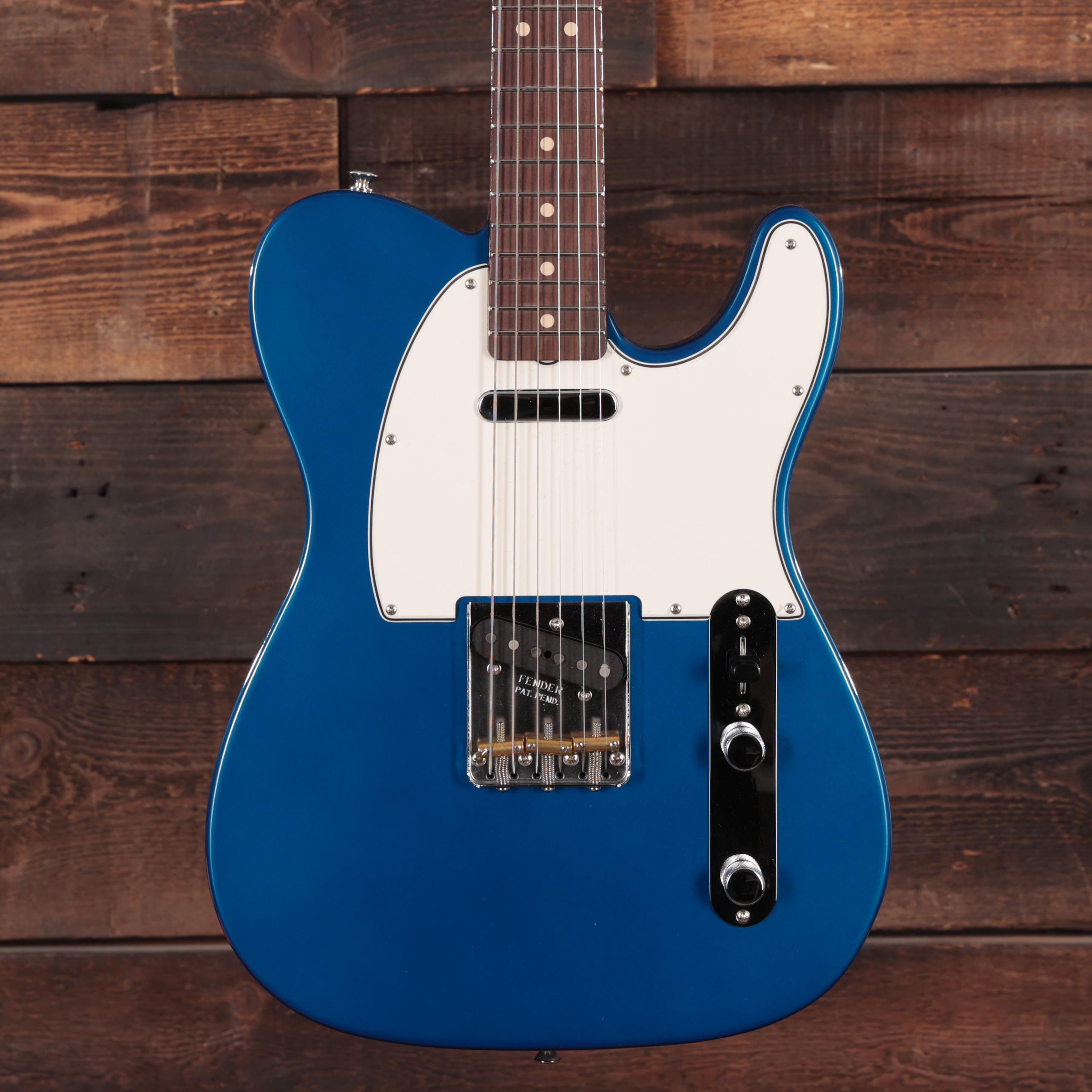 Fender Custom Shop '63 Telecaster NOS in Bright Sapphire Metallic - R141982 (3).JPG