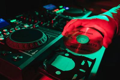 Gemini MDJ-600 Professional CD & USB DJ Deck - GEM0011 (3).jpg