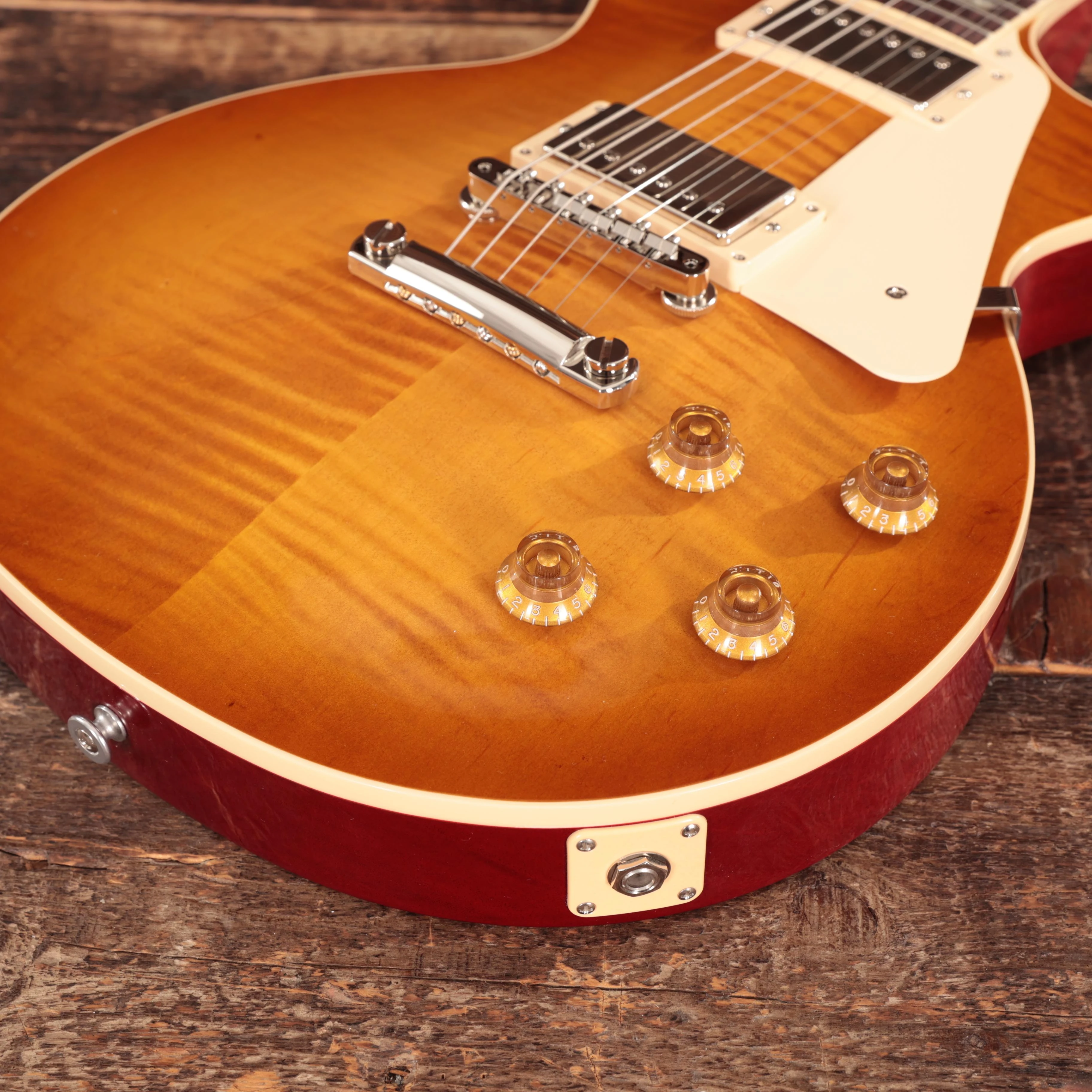 Gibson Les Paul Standard 50s Figured Top in Dirty Lemon Burst - 228540122 (12).JPG
