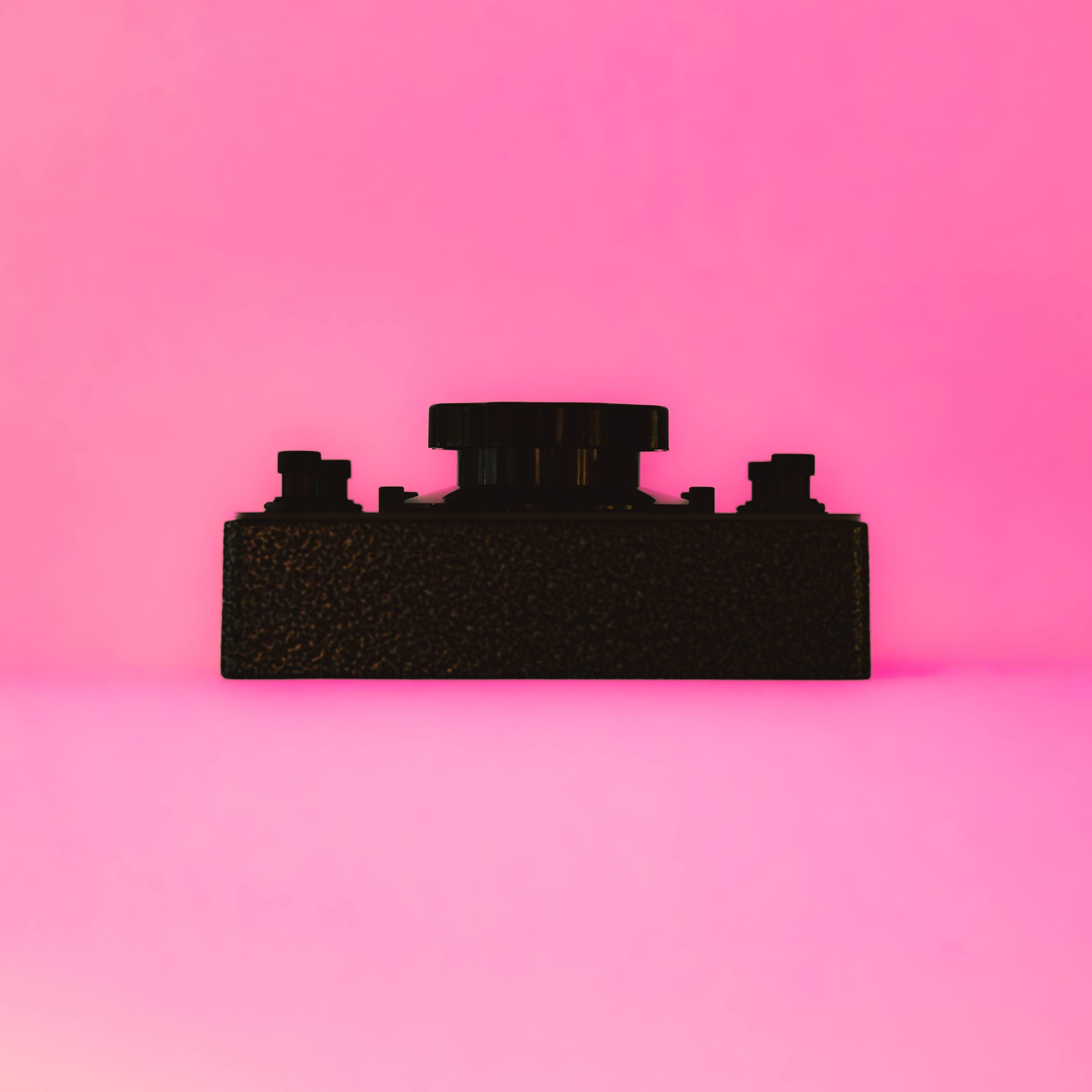 Fjord Fuzz MIDNATTSSOL Fuzz Uni-Vibe Pedal - sneak_peak_instagram1.jpg