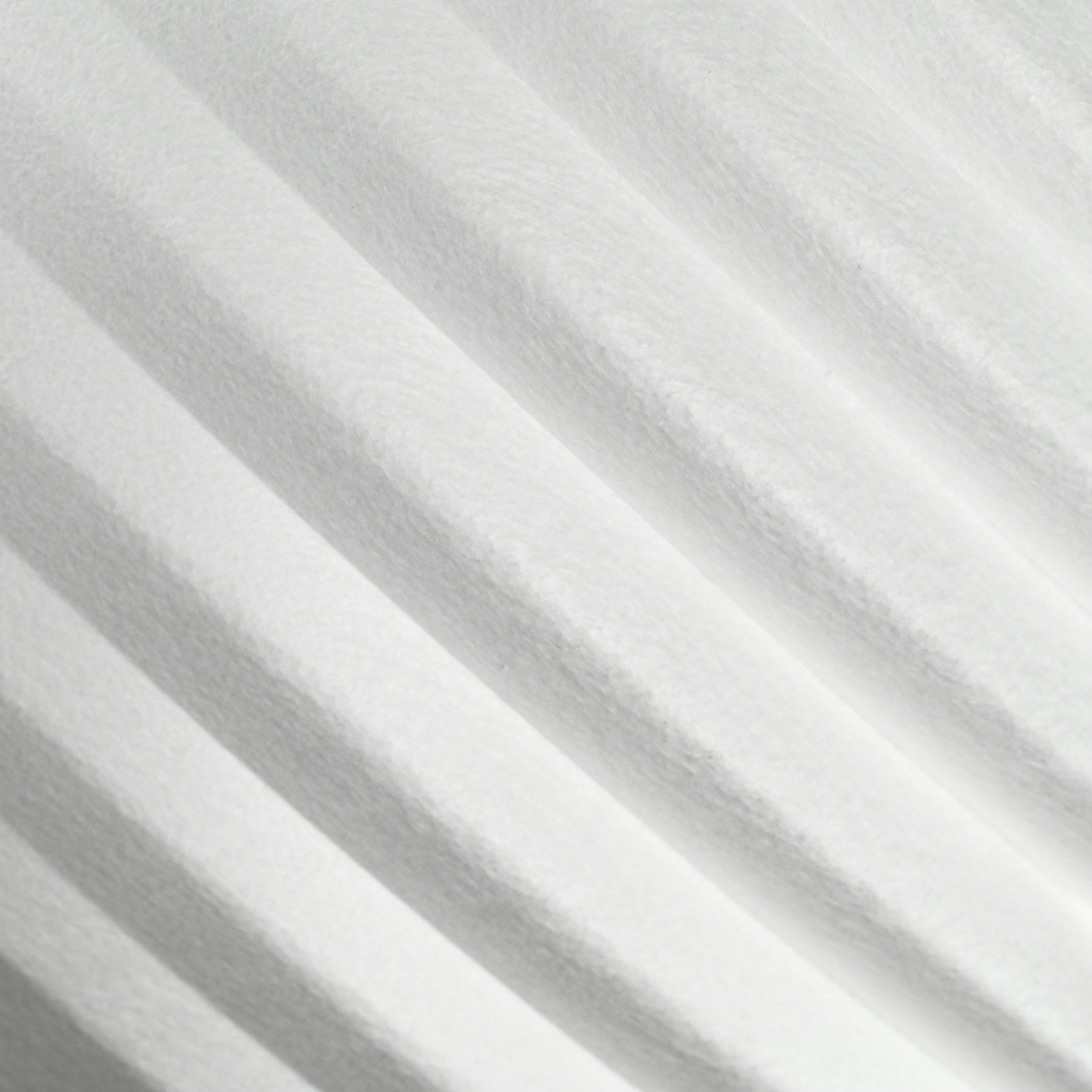 ASTON HALO GHOST - 0509-AAW86-000-Aston_Halo_Ghost_Close_Up.jpg