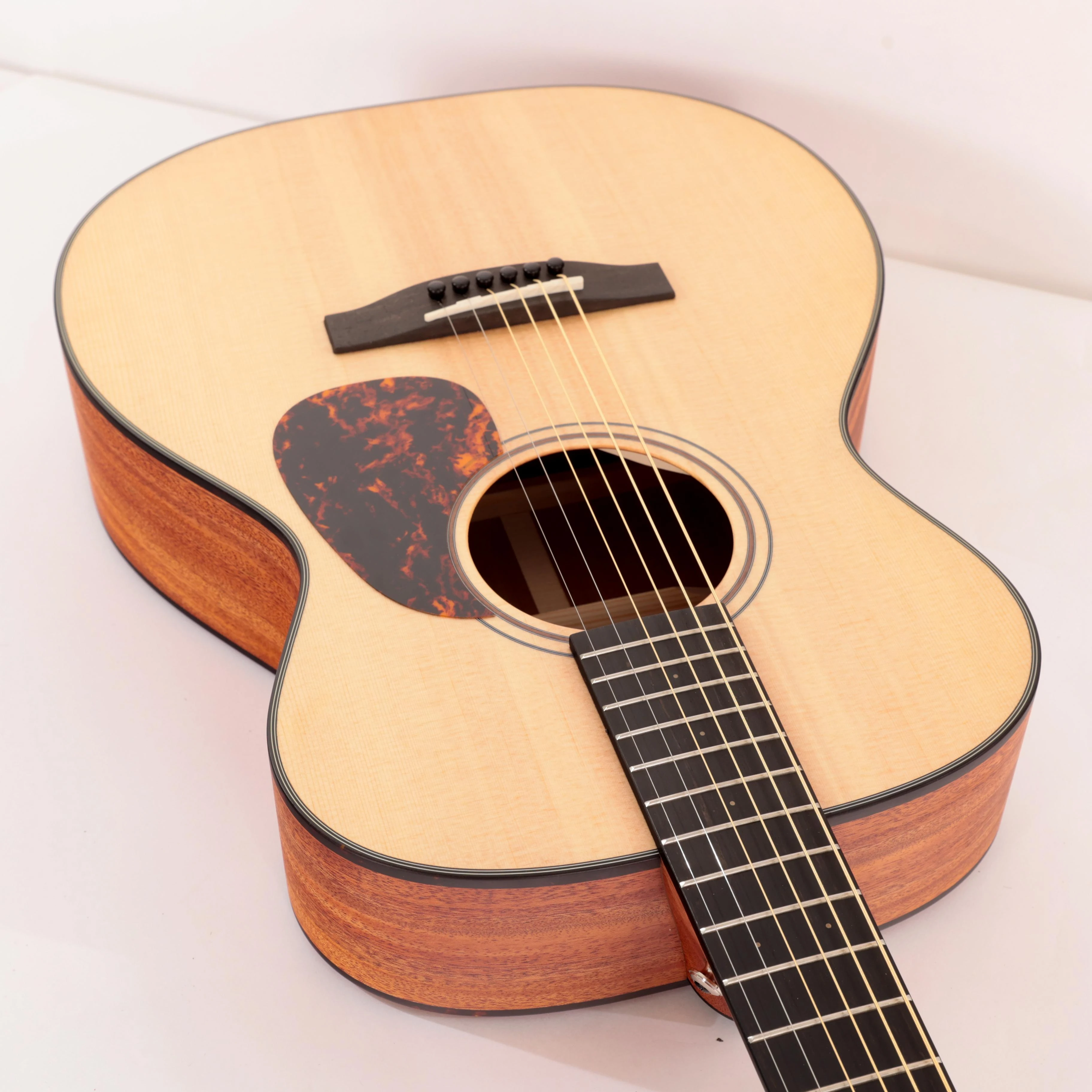 Furch Vintage Pure Series OM-SM a Acoustic Guitar - VP-OM-SM-A (9).jpg