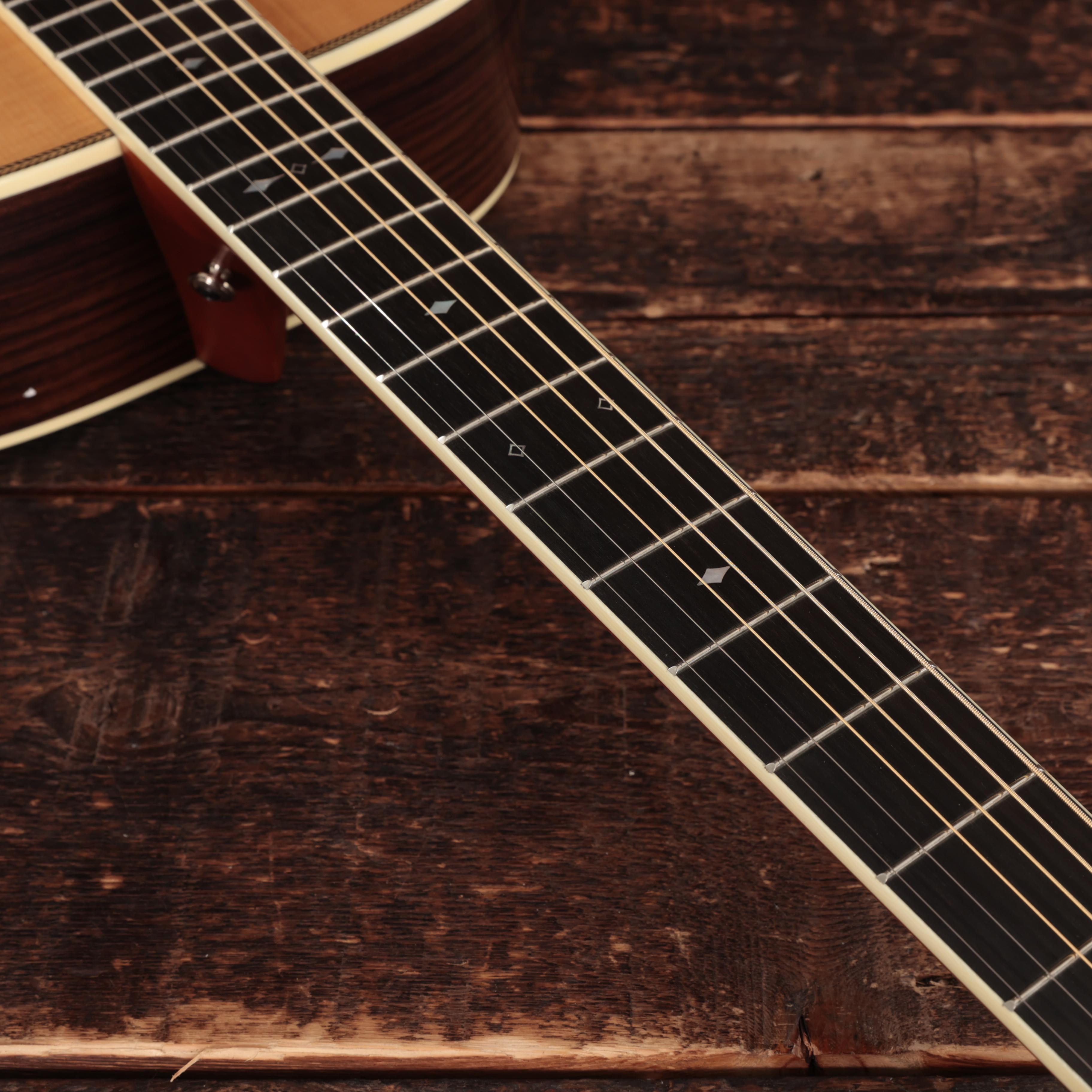 Furch Vintage 2 Series D-SR a Acoustic Guitar - V2-D-SR-A (13).jpg