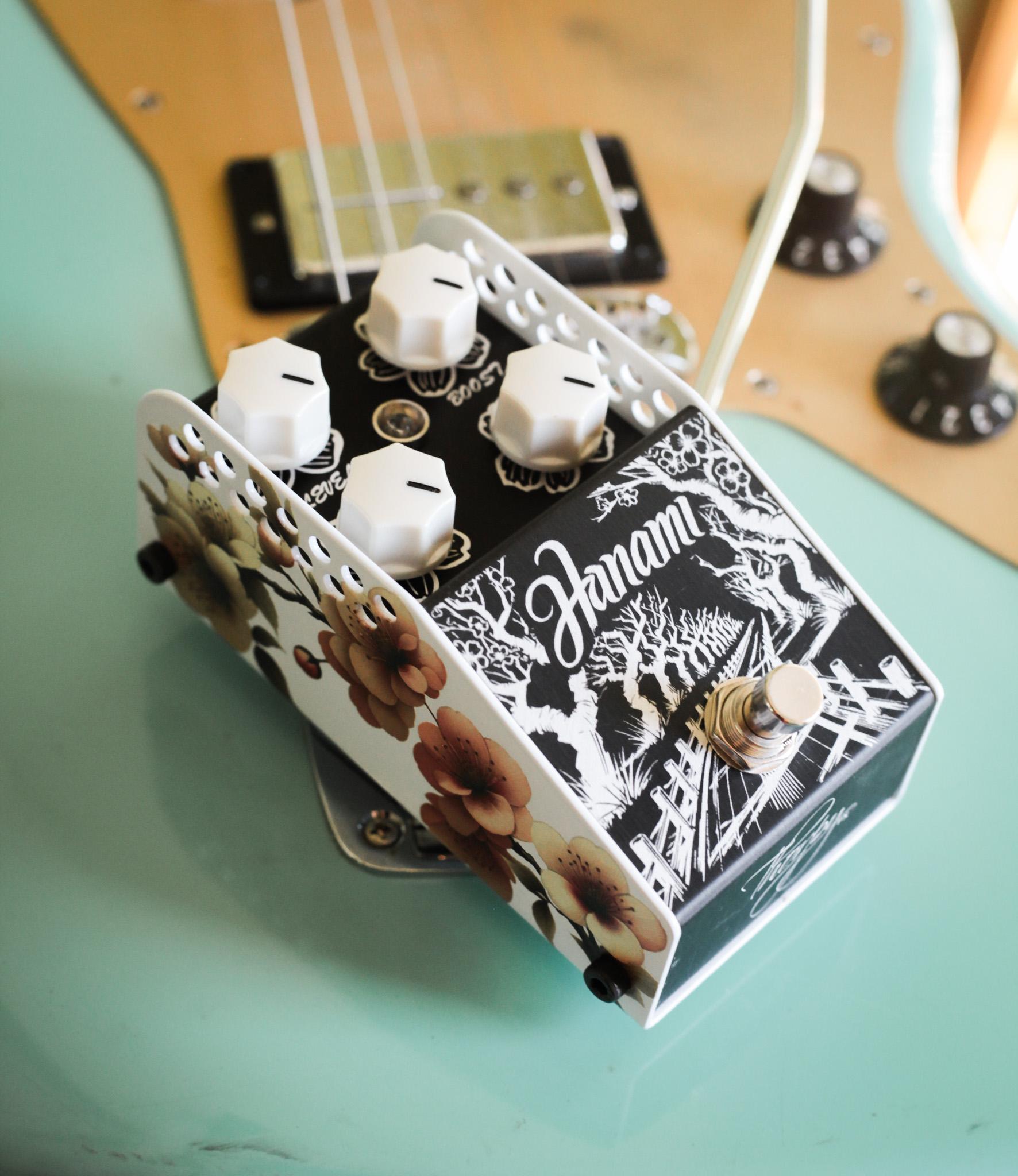 ThorpyFX Hanami Fuzz Pedal - IMG_6333.jpg