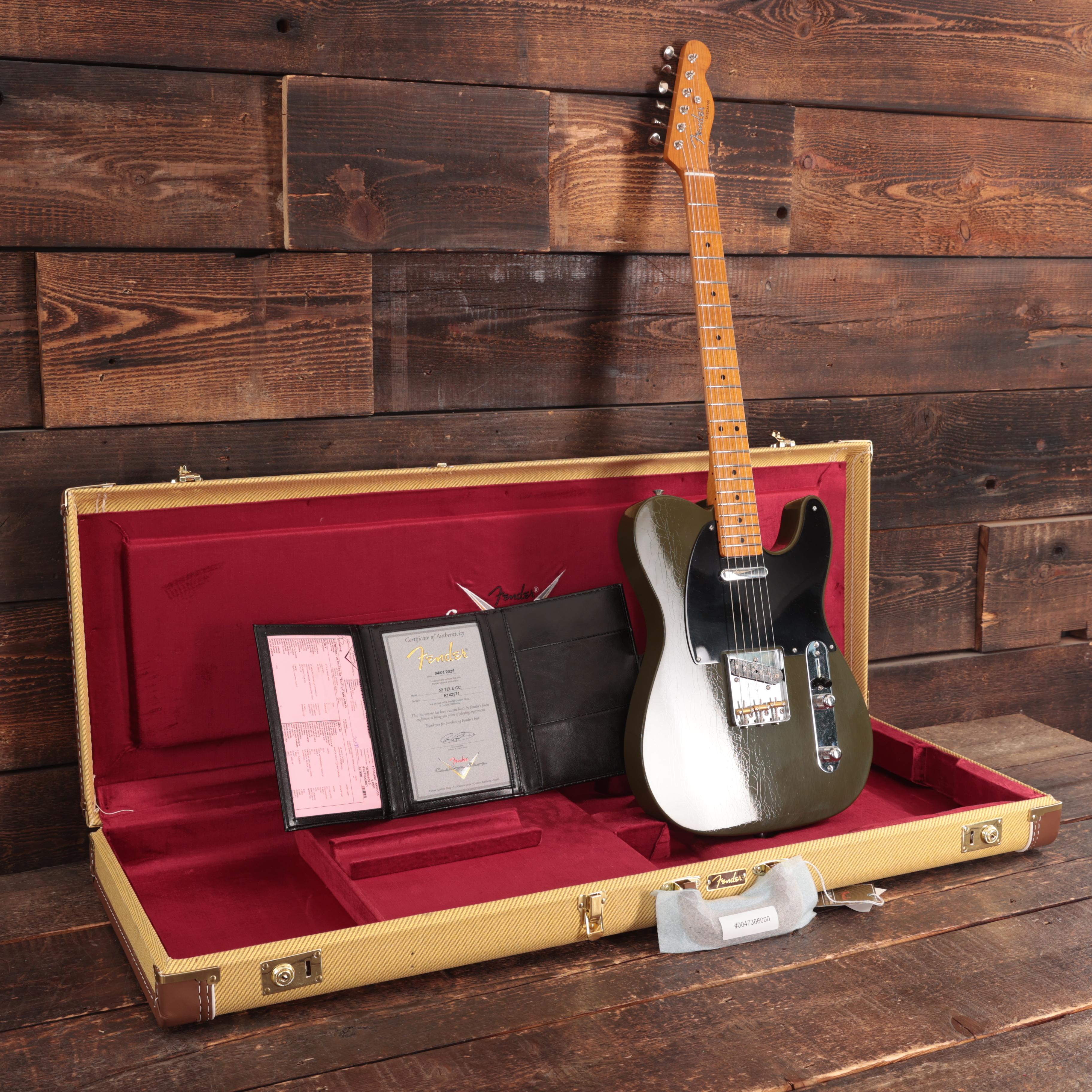 Fender Custom Shop '52 Telecaster Closet Classic in Aged Olive Green - 9237002851 (15).JPG