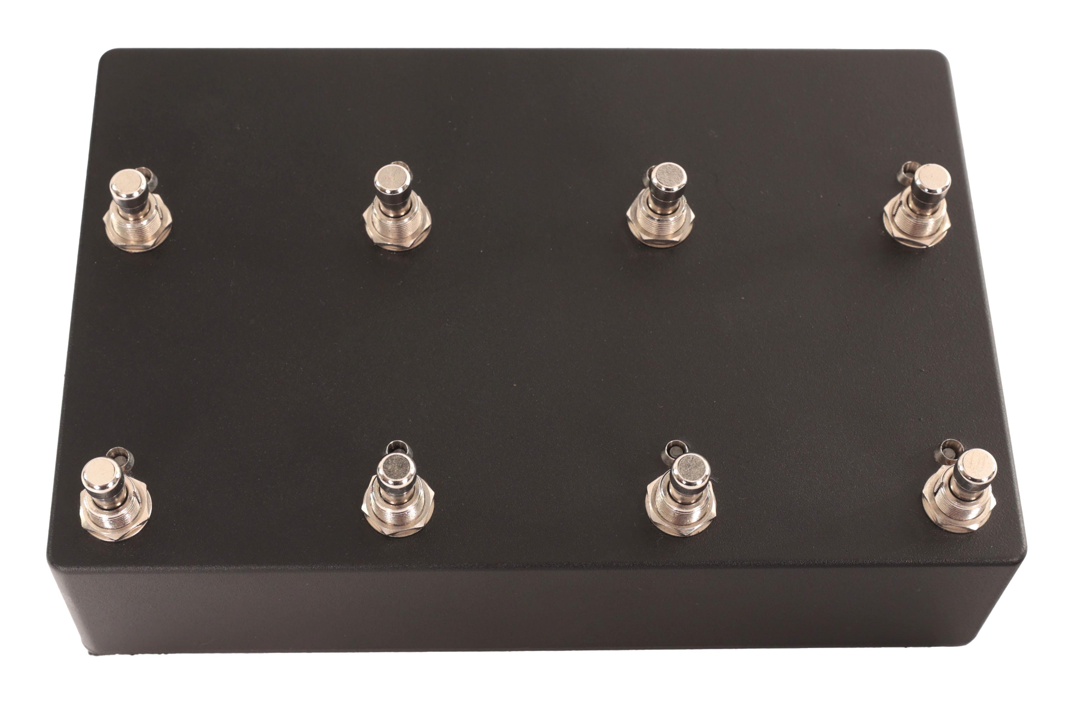 Second Hand Buzz Electronics 7 Loop Switcher 783 - SH-241-4783 (2).jpg