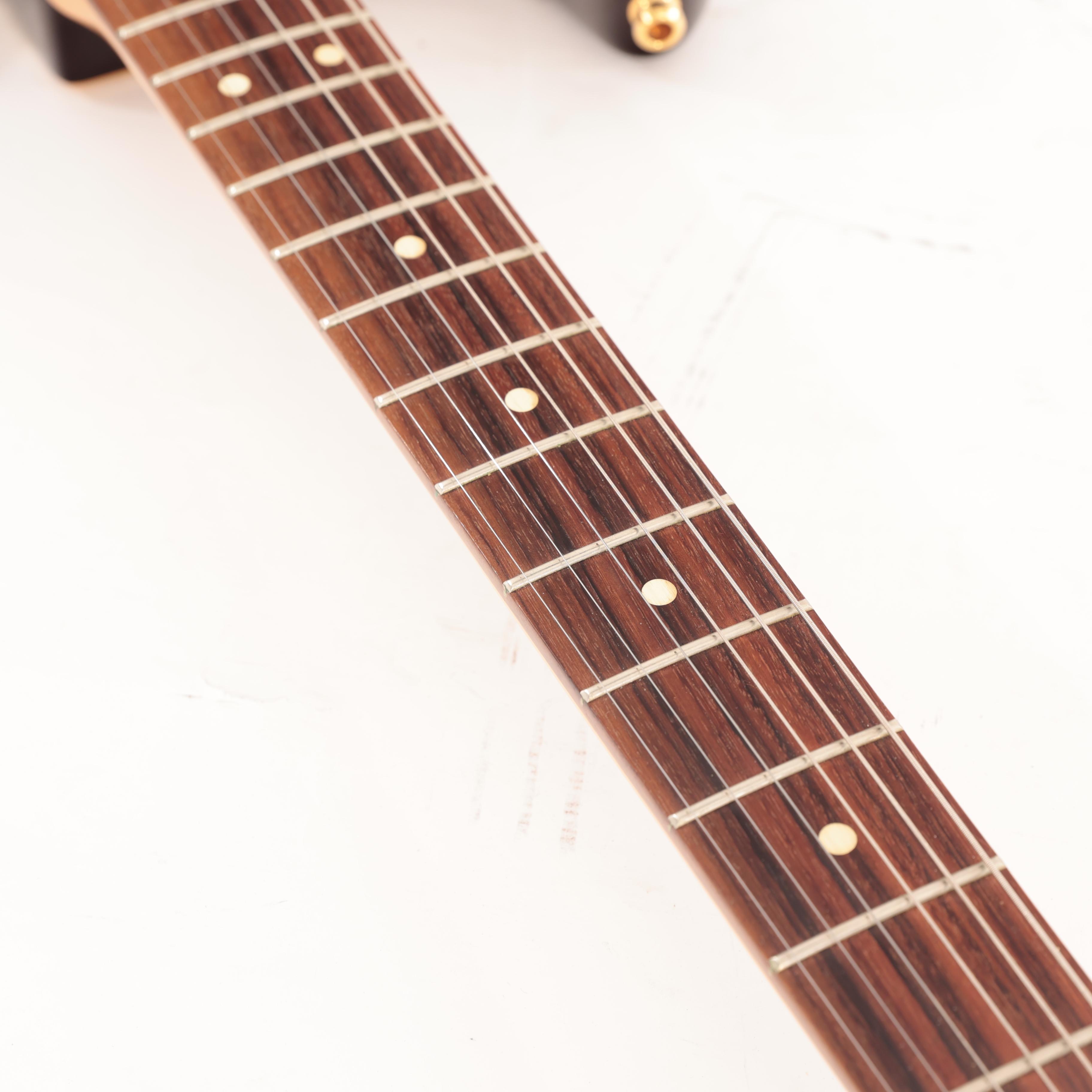 Second Hand Fender Stratocaster 50th Anniversary Limited Edition Flame Top 613 - SH-141-4613 (14).jpg