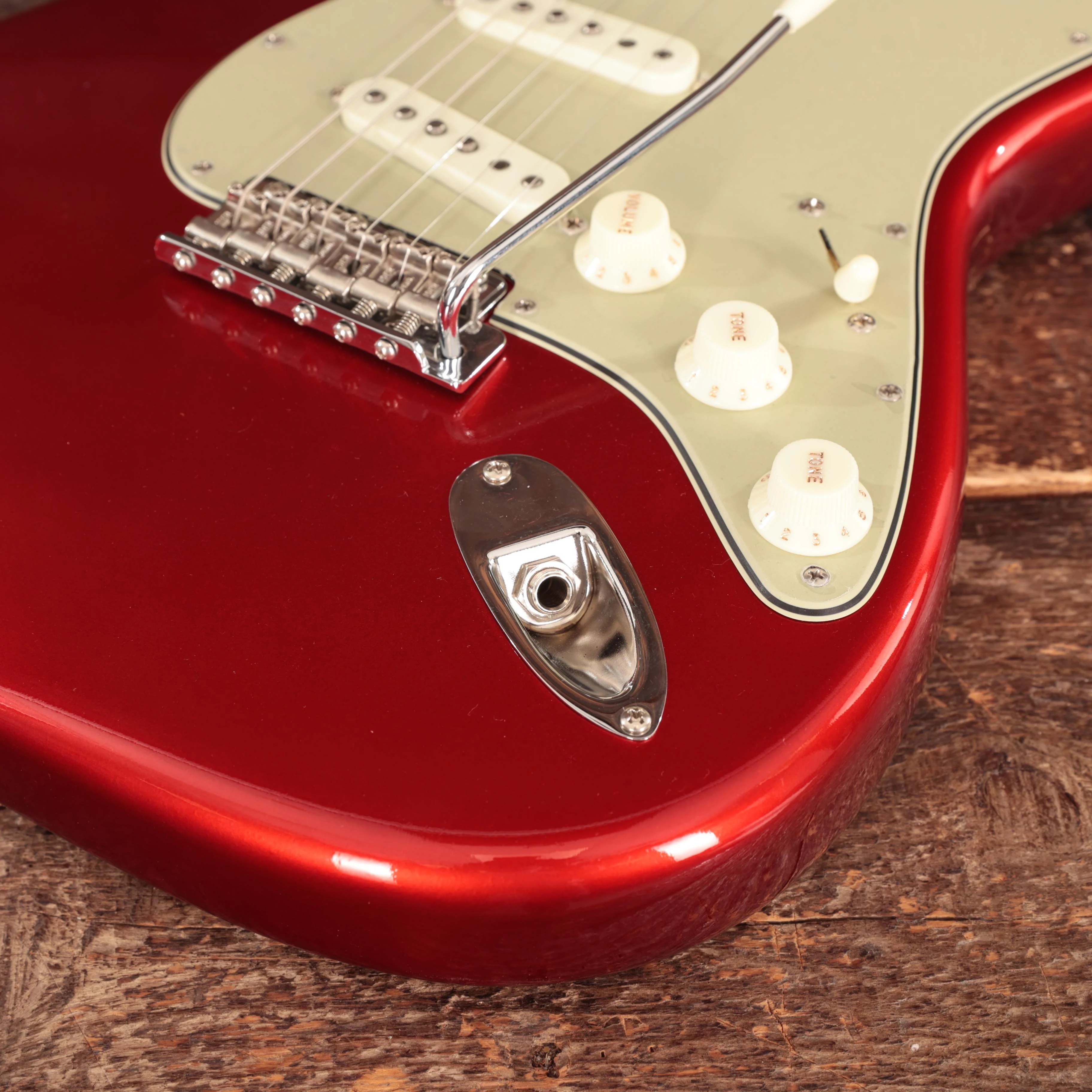 Fender Custom Shop '63 Stratocaster Time Capsule In Frost Red - CZ584565 (11).JPG