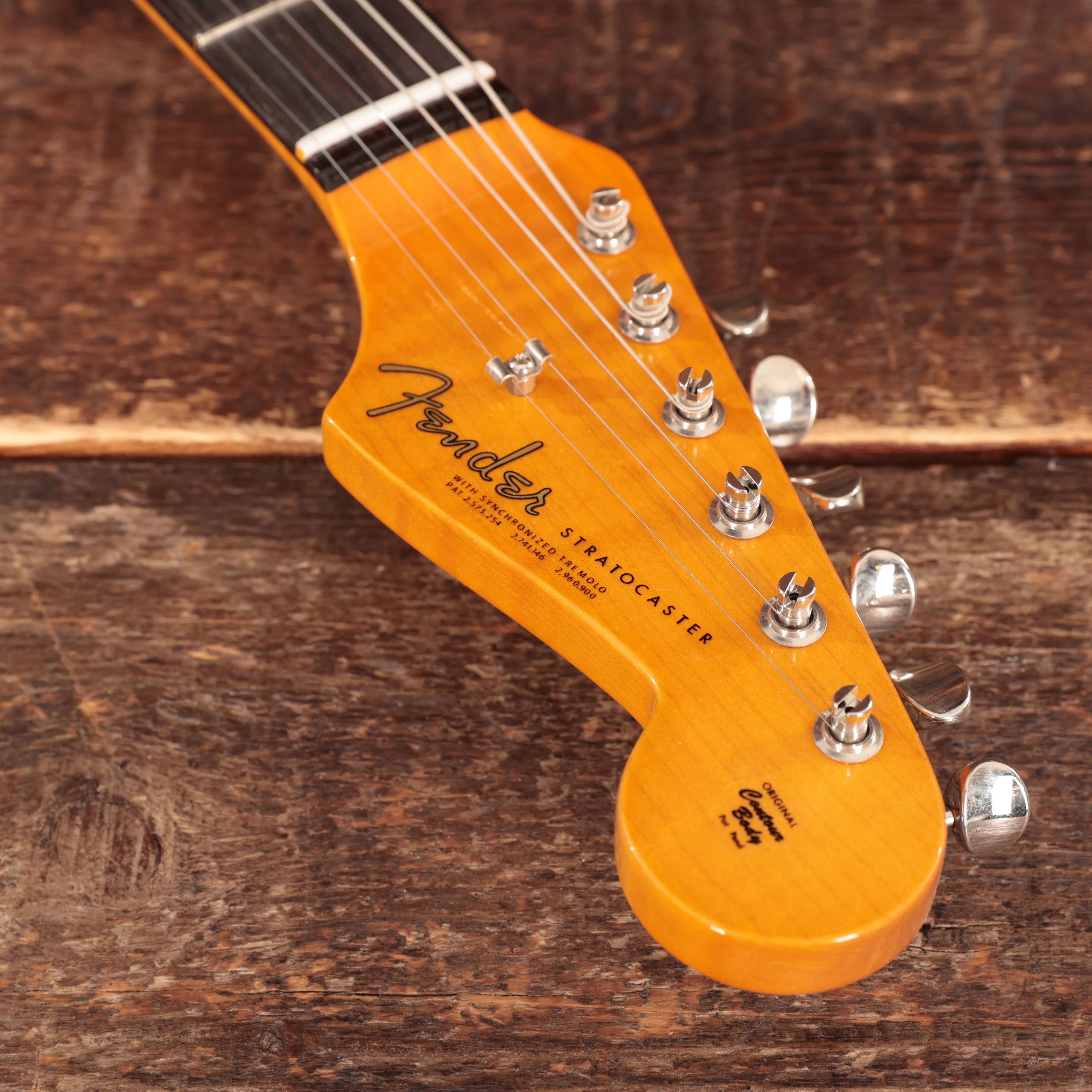 Fender Custom Shop '63 Stratocaster Time Capsule In Frost Red - CZ584565 (15).JPG