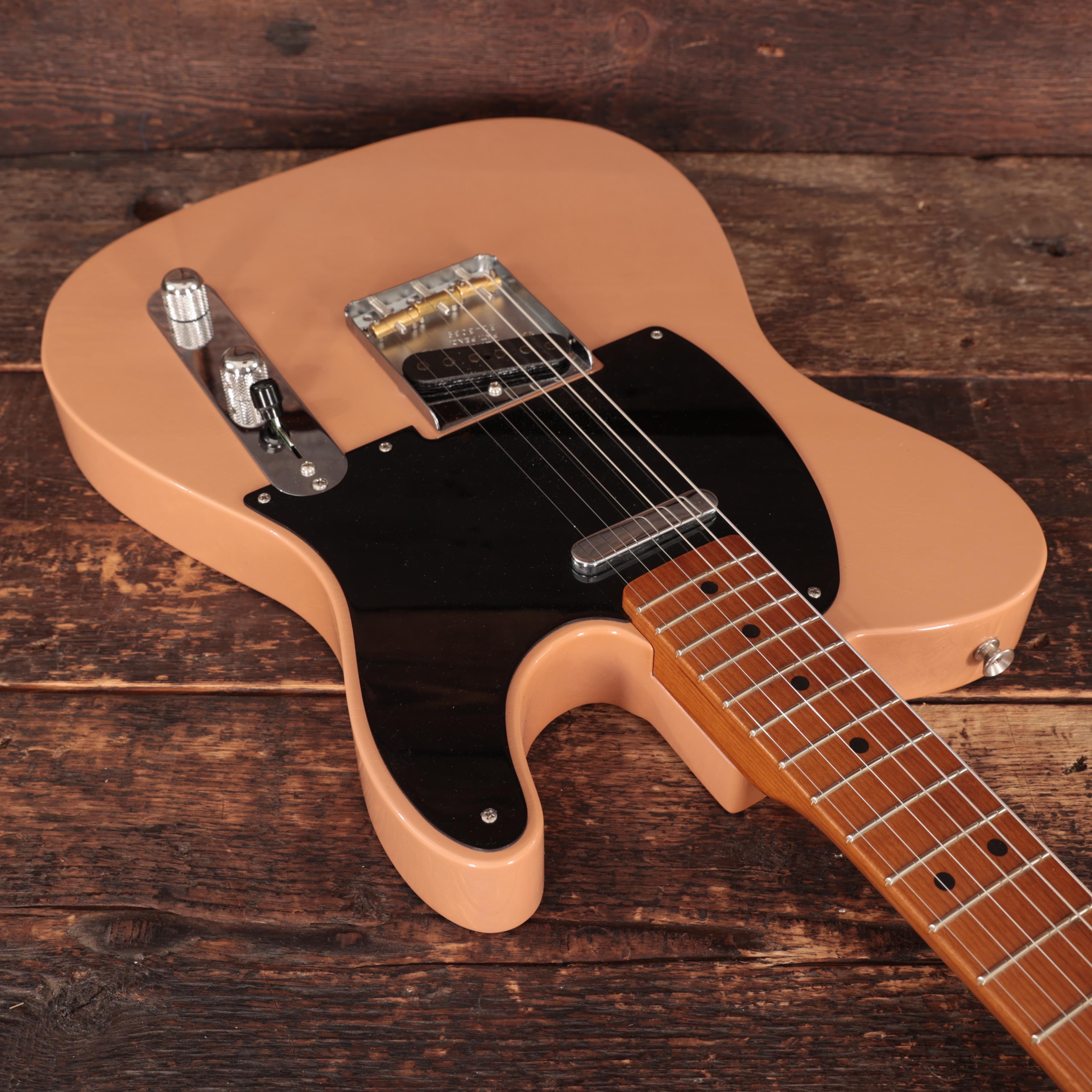 Fender Custom Shop '52 Telecaster Closet Classic In Aged Dirty Shell Pink - 9237002853 (12).JPG