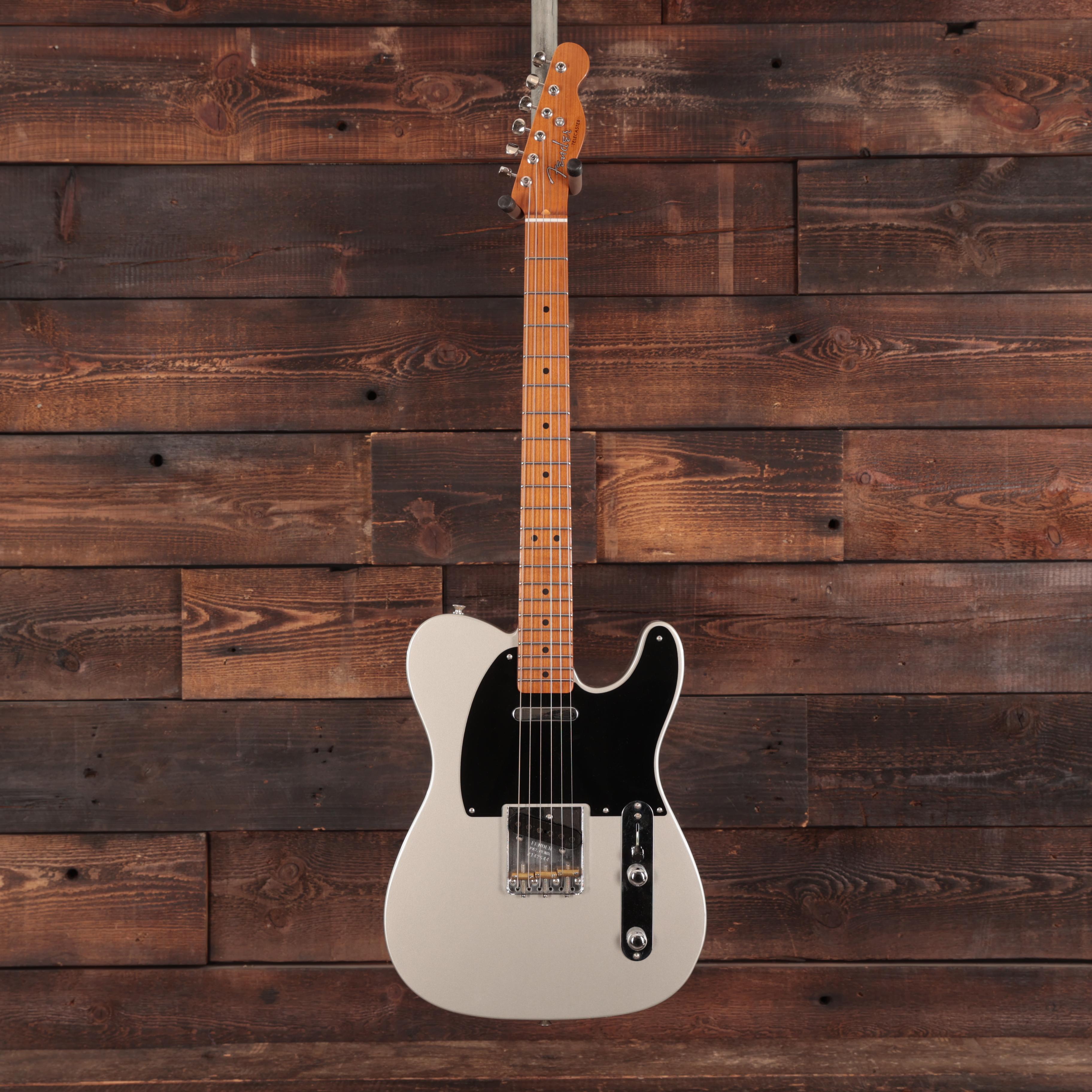 Fender Custom Shop '52 Telecaster Closet Classic In Aged Inca Silver - R142644 (4).JPG