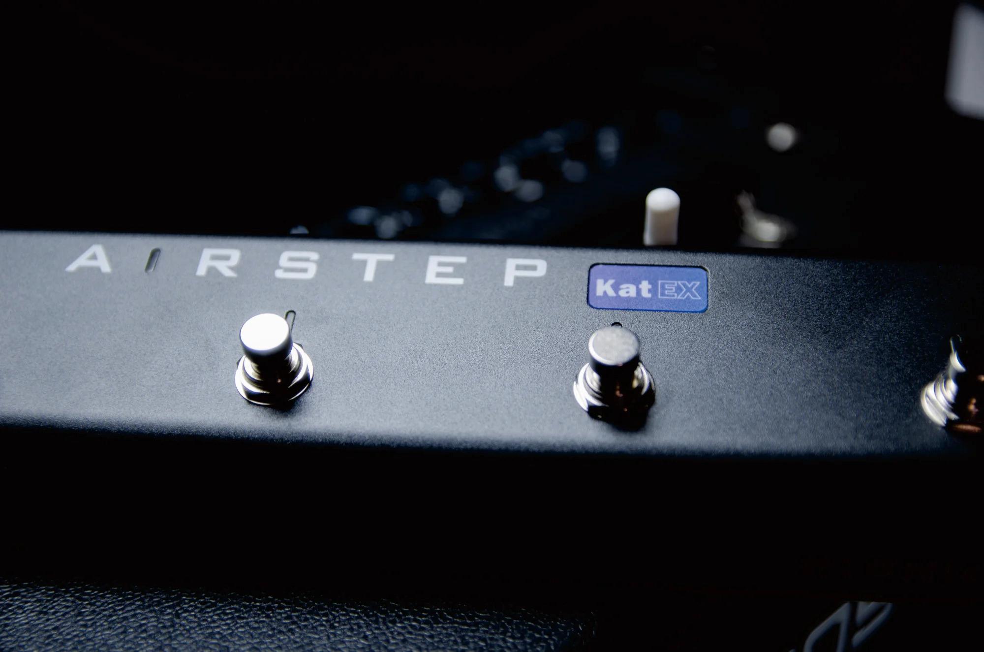 XSONIC AIRSTEP Kat EX Edition Smart MIDI Controller Footswitch - KAT_EX_2_9fcab7f0-dee8-4755-9c16-df8b478b398b_x668@2x.jpg