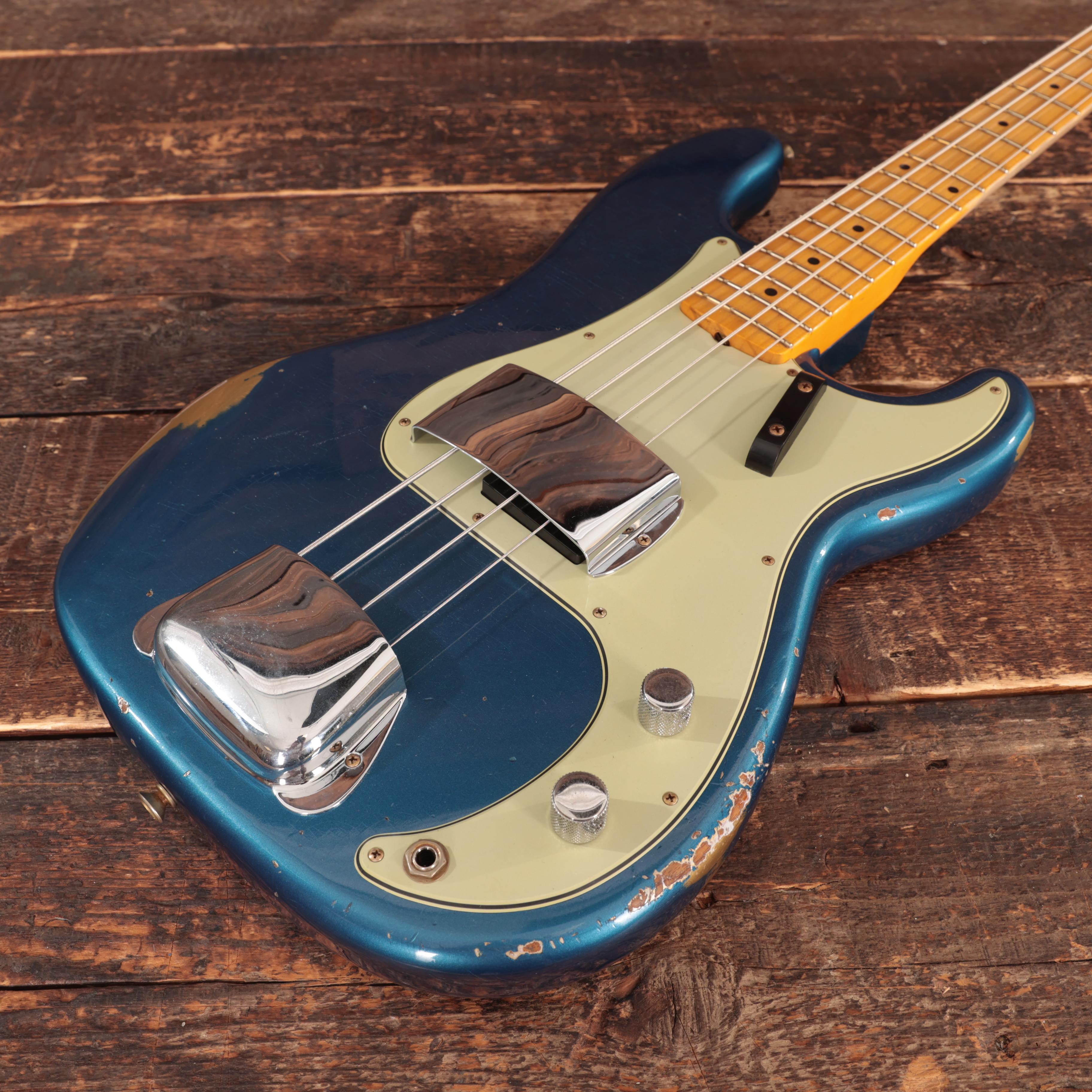 Fender Custom Shop '59 P-Bass Guitar in Faded Baltic Blue Roasted Ash Relic - R143704 (9).jpg