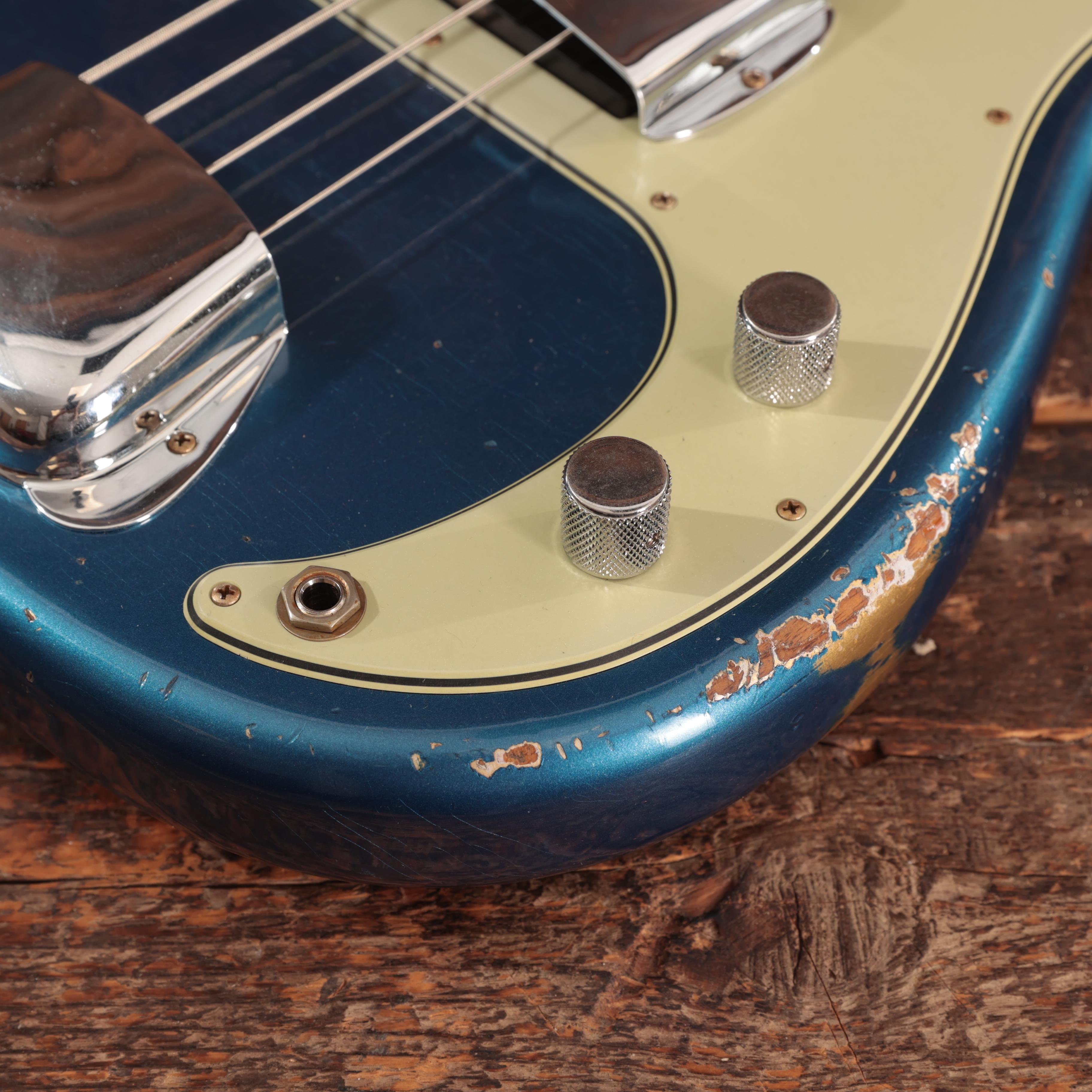 Fender Custom Shop '59 P-Bass Guitar in Faded Baltic Blue Roasted Ash Relic - R143704 (11).jpg