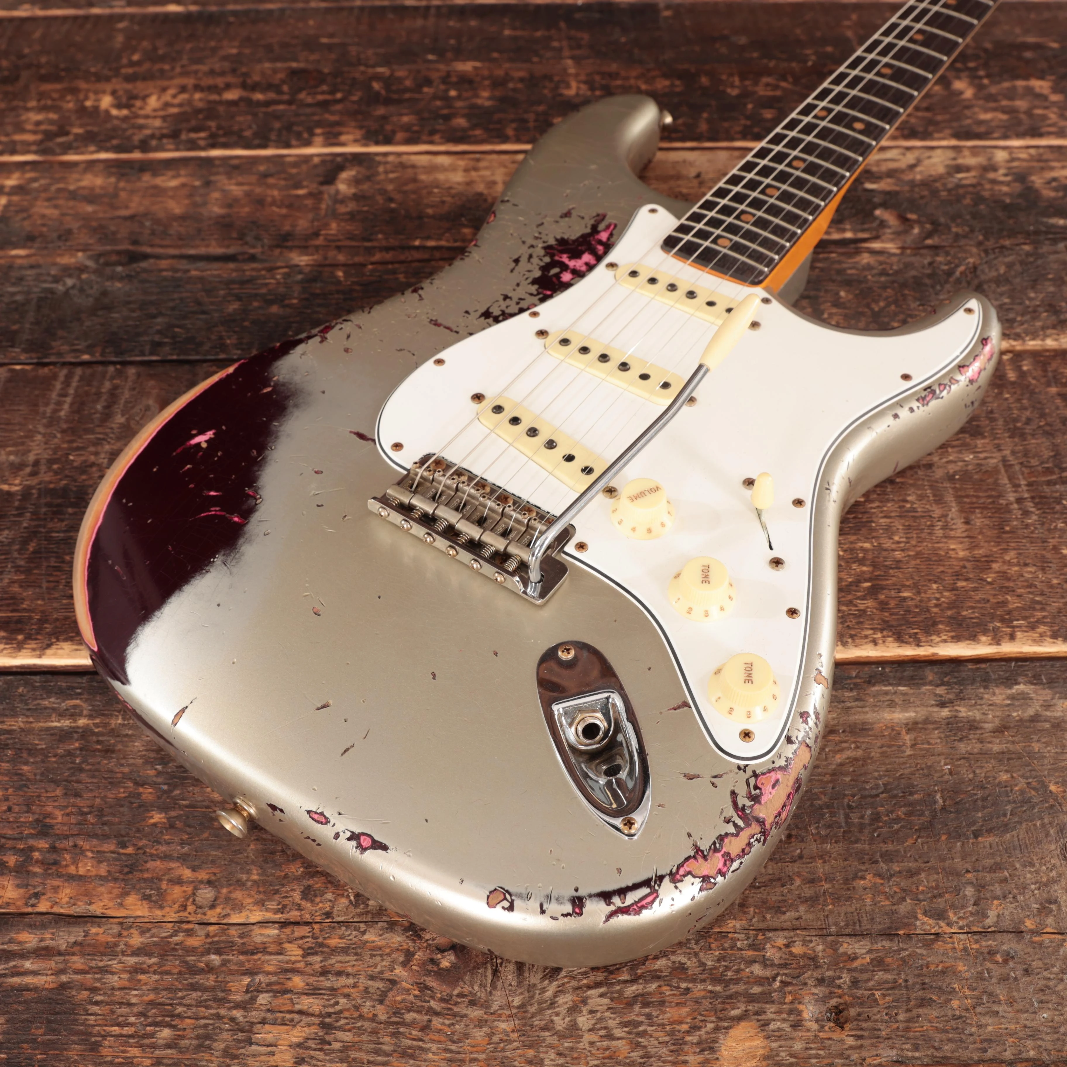Fender Custom Shop '65 Stratocaster Heavy Relic in Aged Inca Silver over Oxblood - 9237002874 (9).JPG