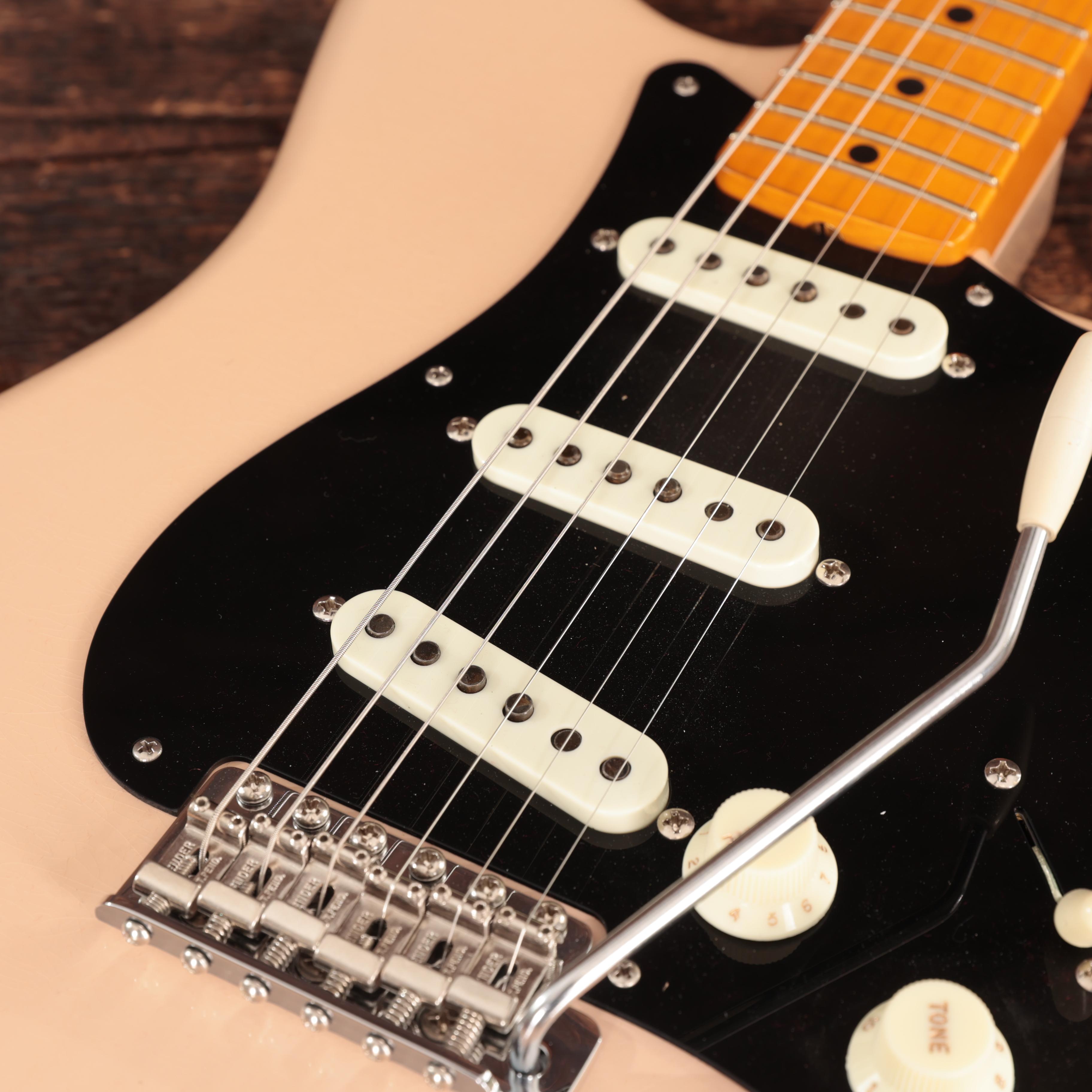 Fender Custom Shop '55 Stratocaster Closet Classic in Super Faded Aged Dirty Shell Pink - 9237002871 (9).JPG