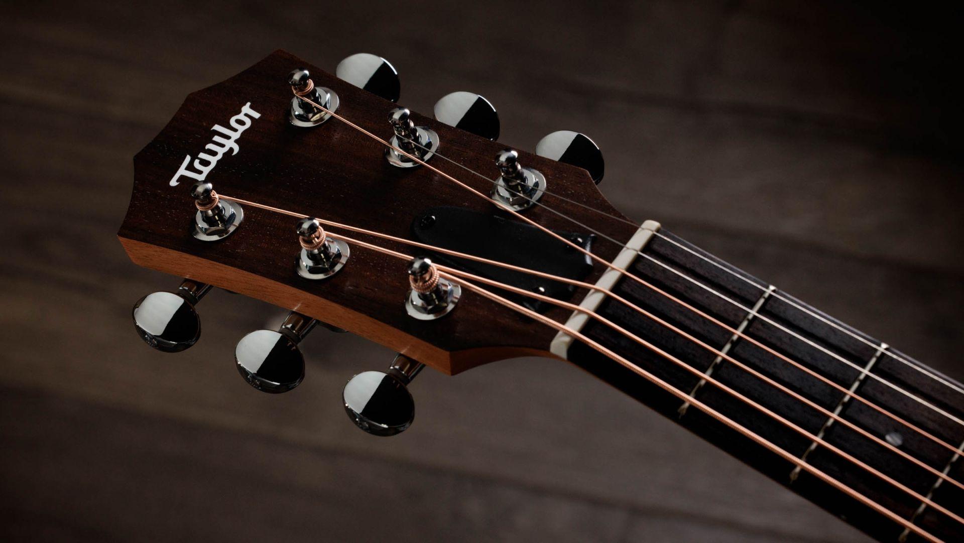 Taylor GS Mini-e Special Edition Electro-Acoustic in Paisley Burst - Taylor-GS-Mini-e-Special-Edition-Paisley-Burst-2201295268-gallery-09-2025.jpg