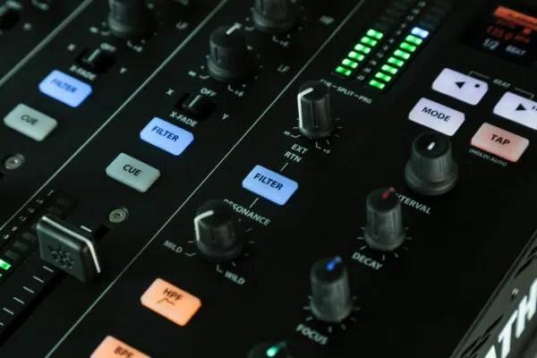 Allen & Heath XONE PX5 6-Channel Analogue DJ Mixer - XONEPX5_4.jpg