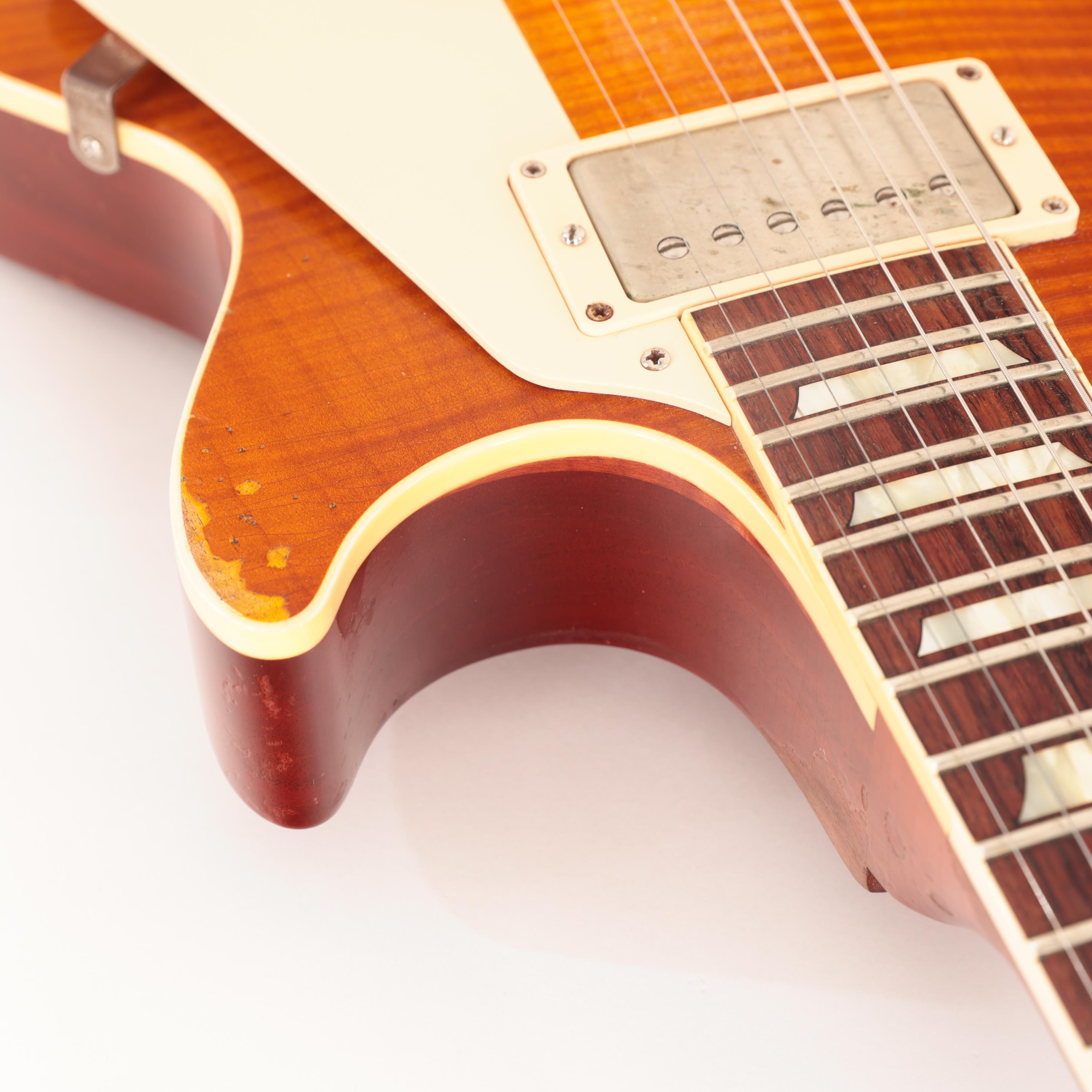 Second Hand Gibson Custom Shop 2013 Ultra Heavy Aged Les Paul 1959 Reissue in Honey Burst 850 - SH-114-1850 (14).jpg