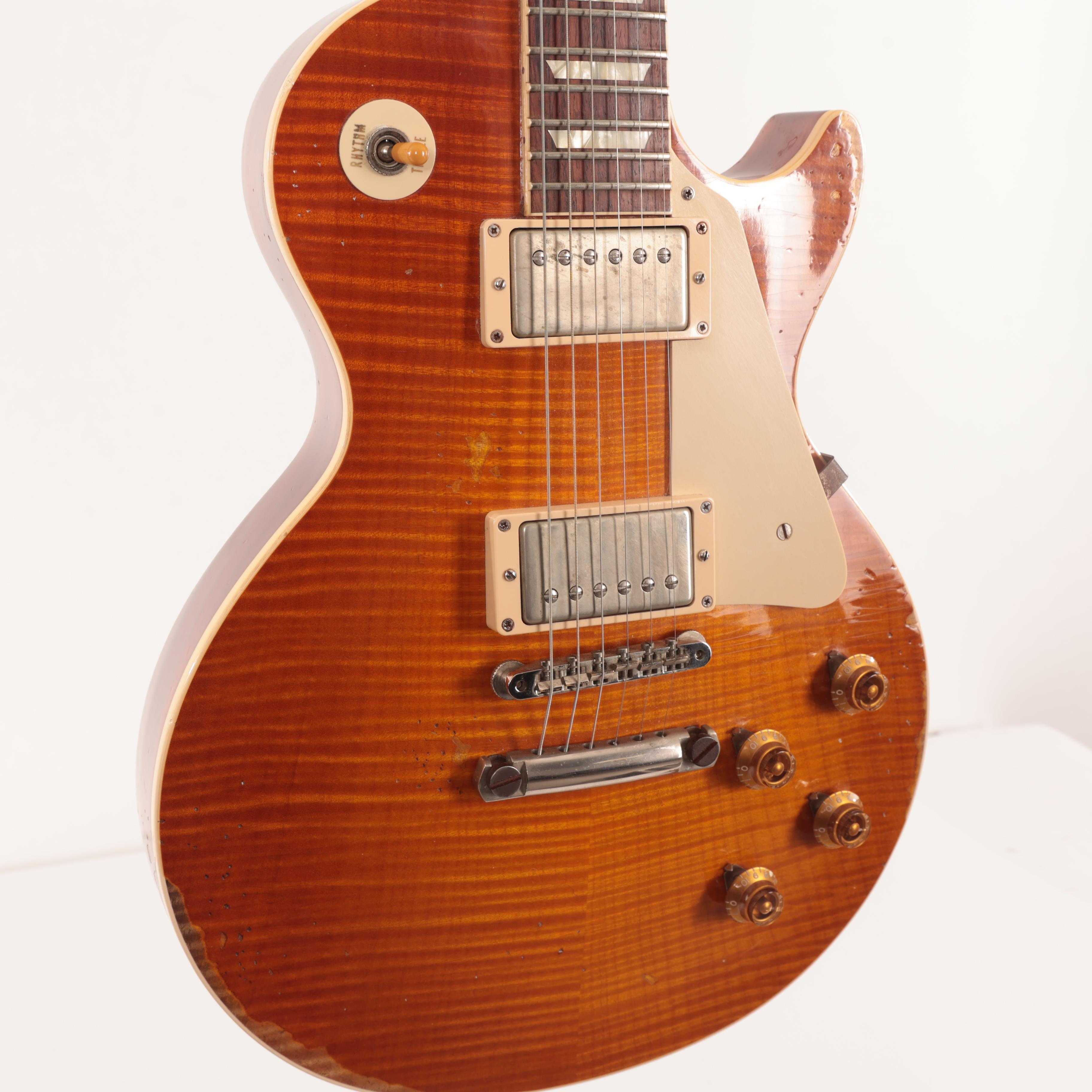 Second Hand Gibson Custom Shop 2013 Ultra Heavy Aged Les Paul 1959 Reissue in Honey Burst 850 - SH-114-1850 (7).jpg