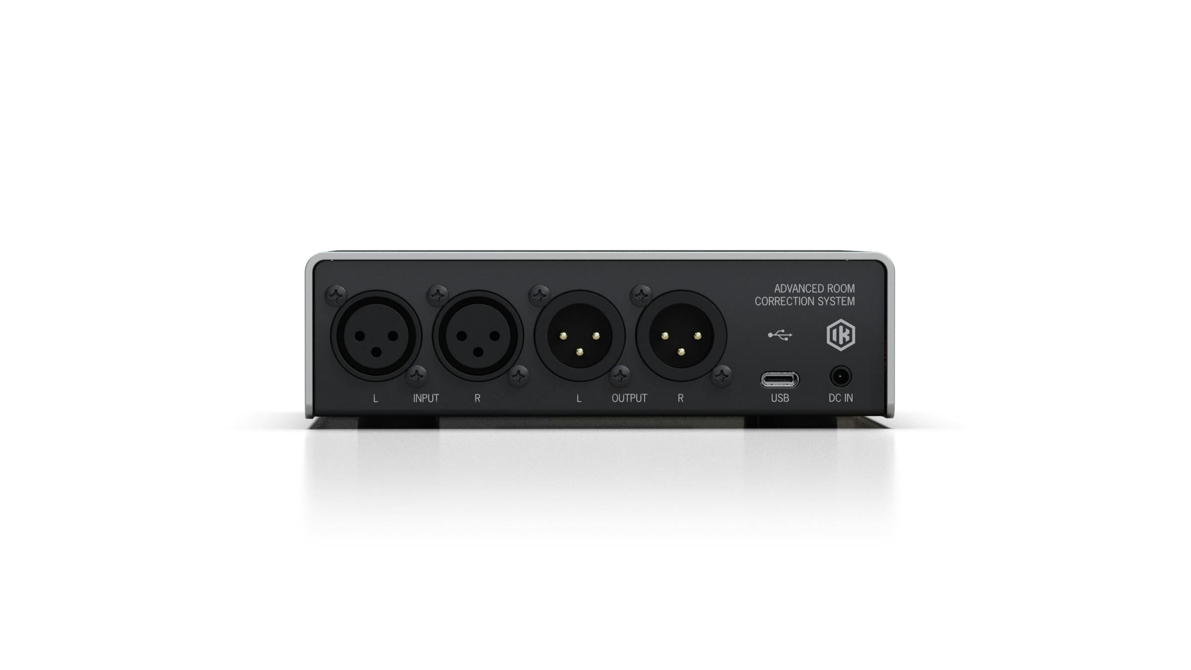IK Multimedia ARC Studio Advanced Room Correction System - IP-ARC-STUDIO-IN-ARC_Studio_Correection_System_Rear.jpg