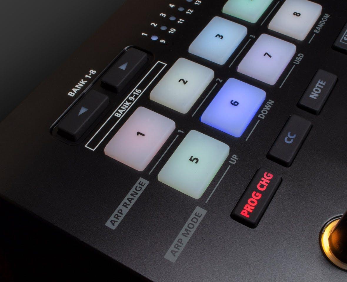 B Stock : Roland A-88MKII 88-Note MIDI Keyboard Controller 001 - 530098-1660033668739.jpg