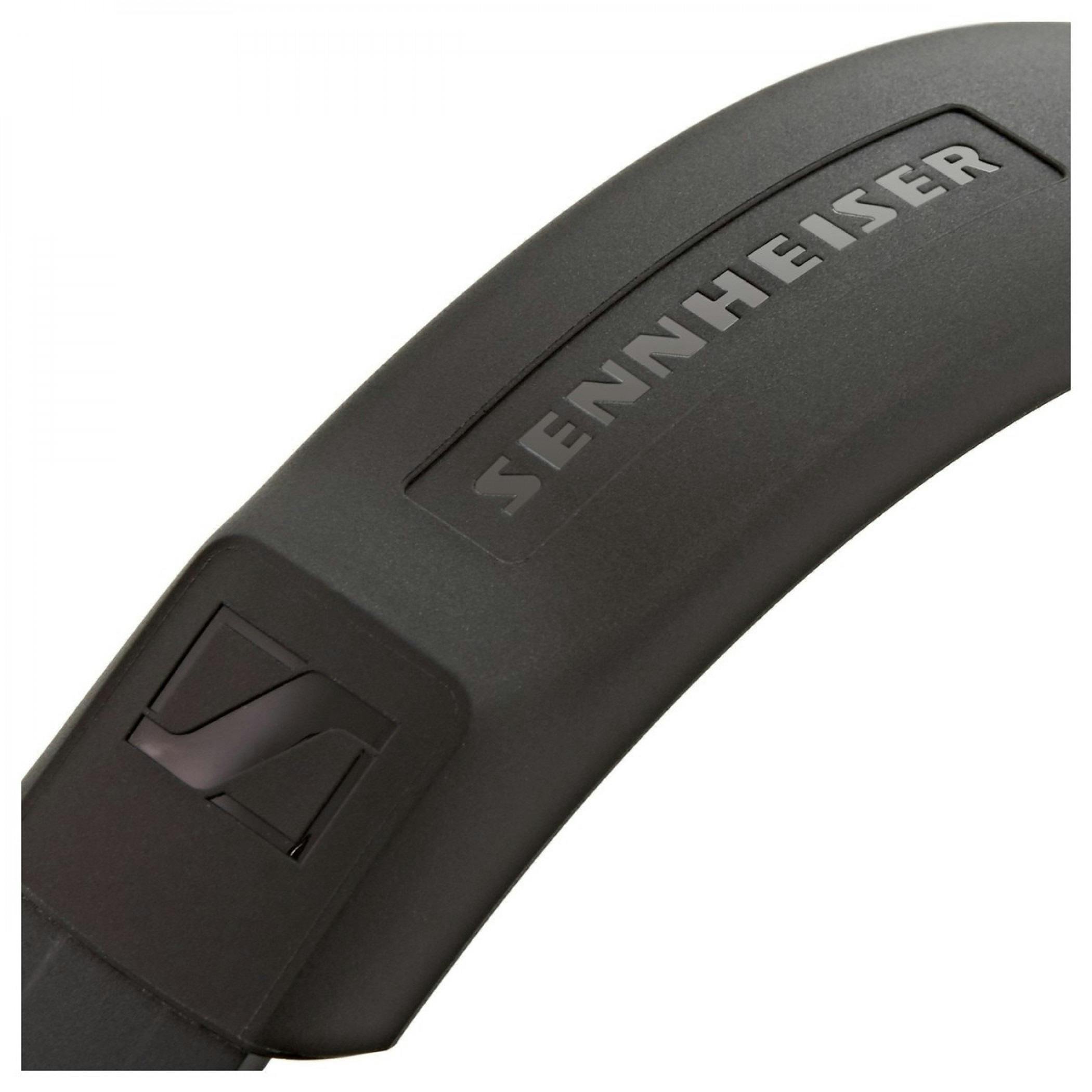 Sennheiser HD200 Pro Headphones - 123171-tmp6126.jpg