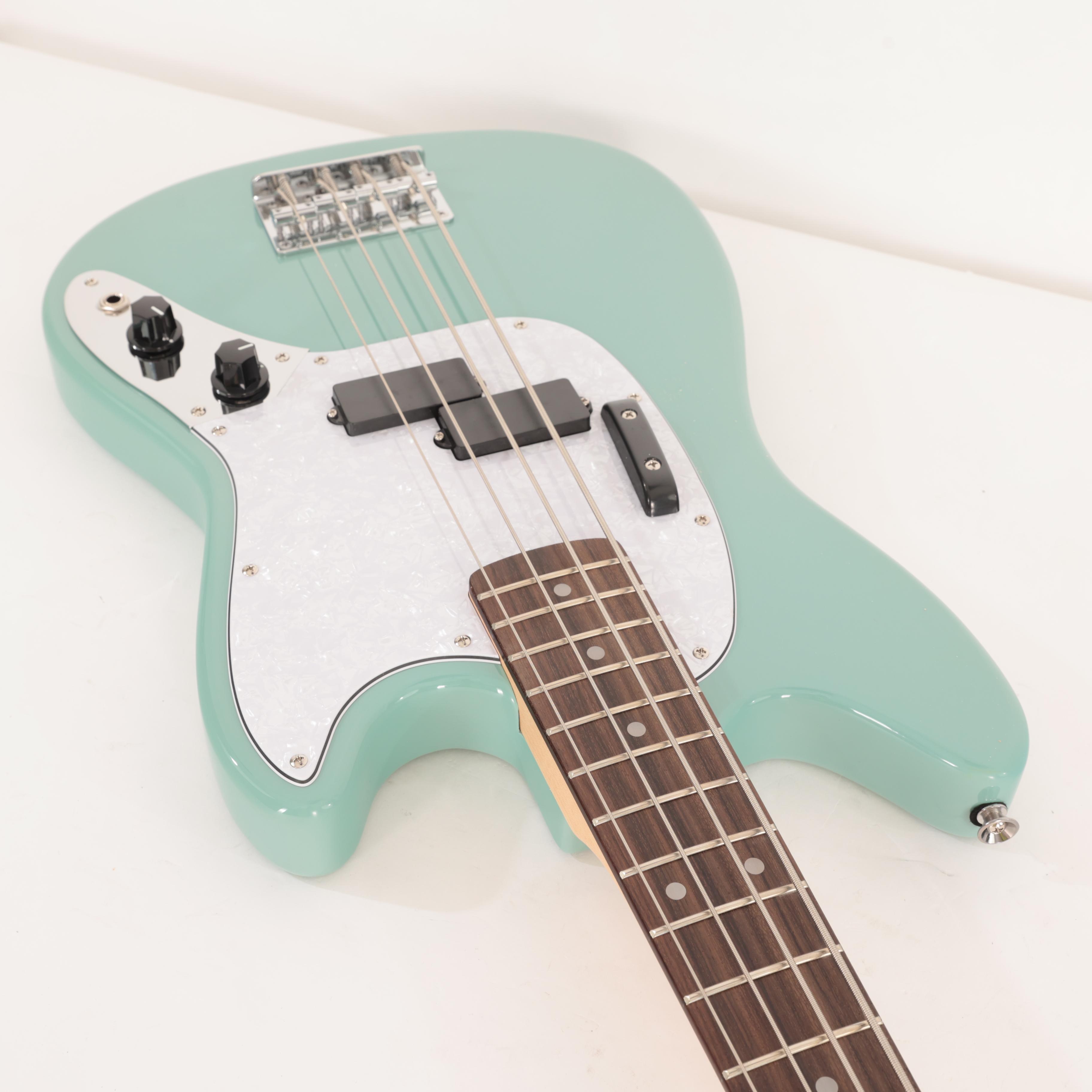 Eastcoast MSB Short Scale Bass Guitar In Daphne Blue With Rosewood Fretboard - EC-MSB-DNB (8).jpg