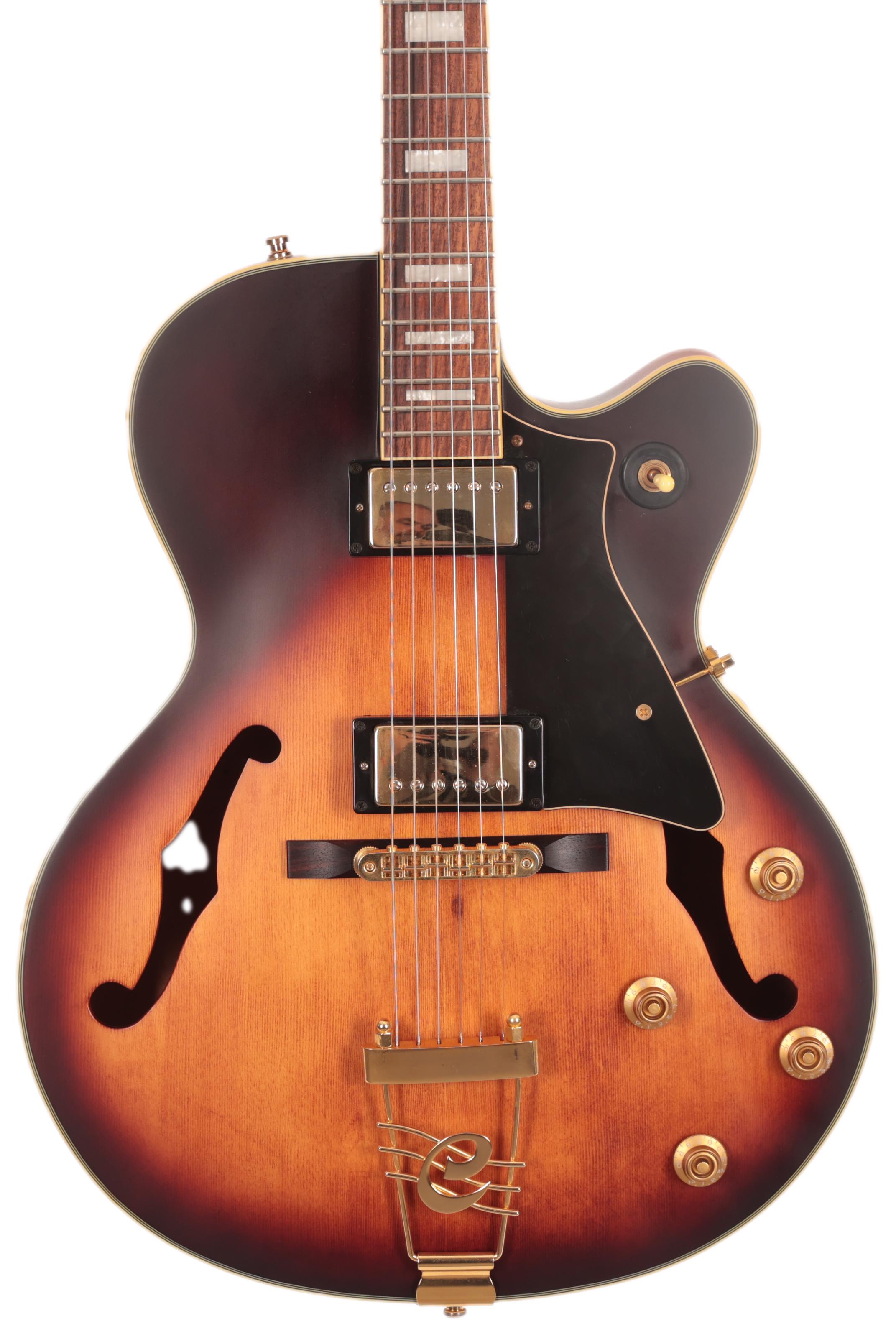 Second Hand Cort Yorktown 2013 Vintage Sunburst 771 - SH-130-0771 (2).jpg
