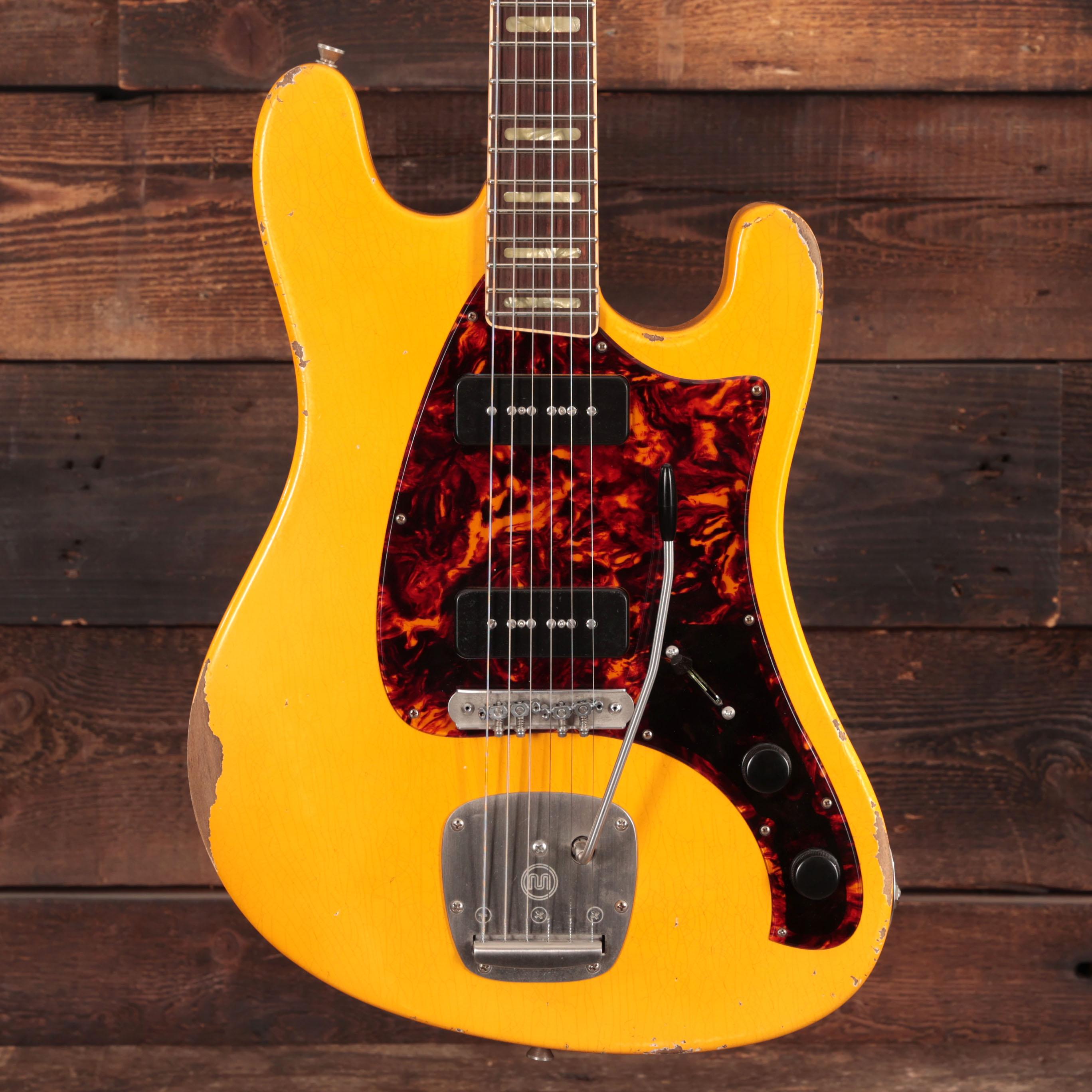 Castedosa Conchers Standard 25.5 Electric Guitar in Aged Casino Yellow - 388 (3).jpg