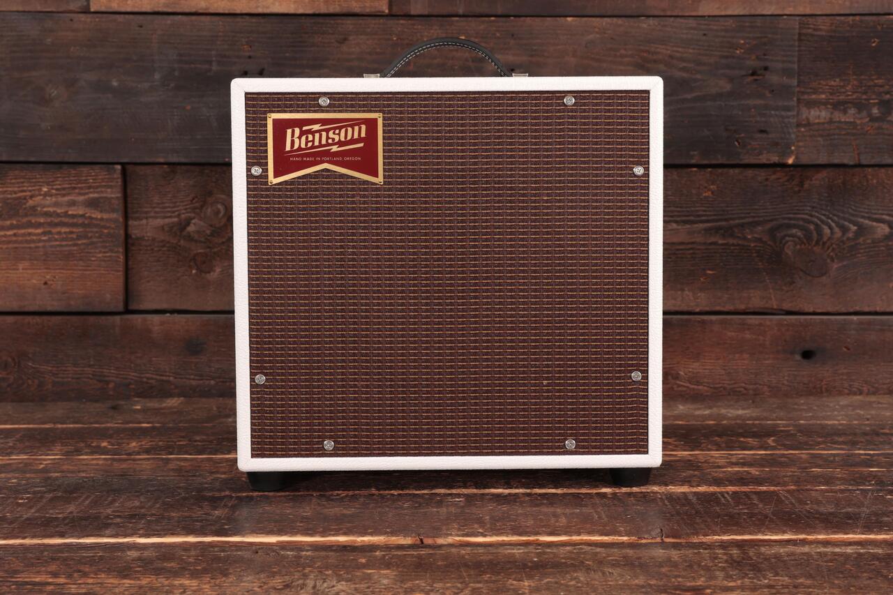 Benson Nathan Junior Reverb 5w 1x10 Valve Amp Combo in White with Oxblood Grille - IMGL9006.jpg
