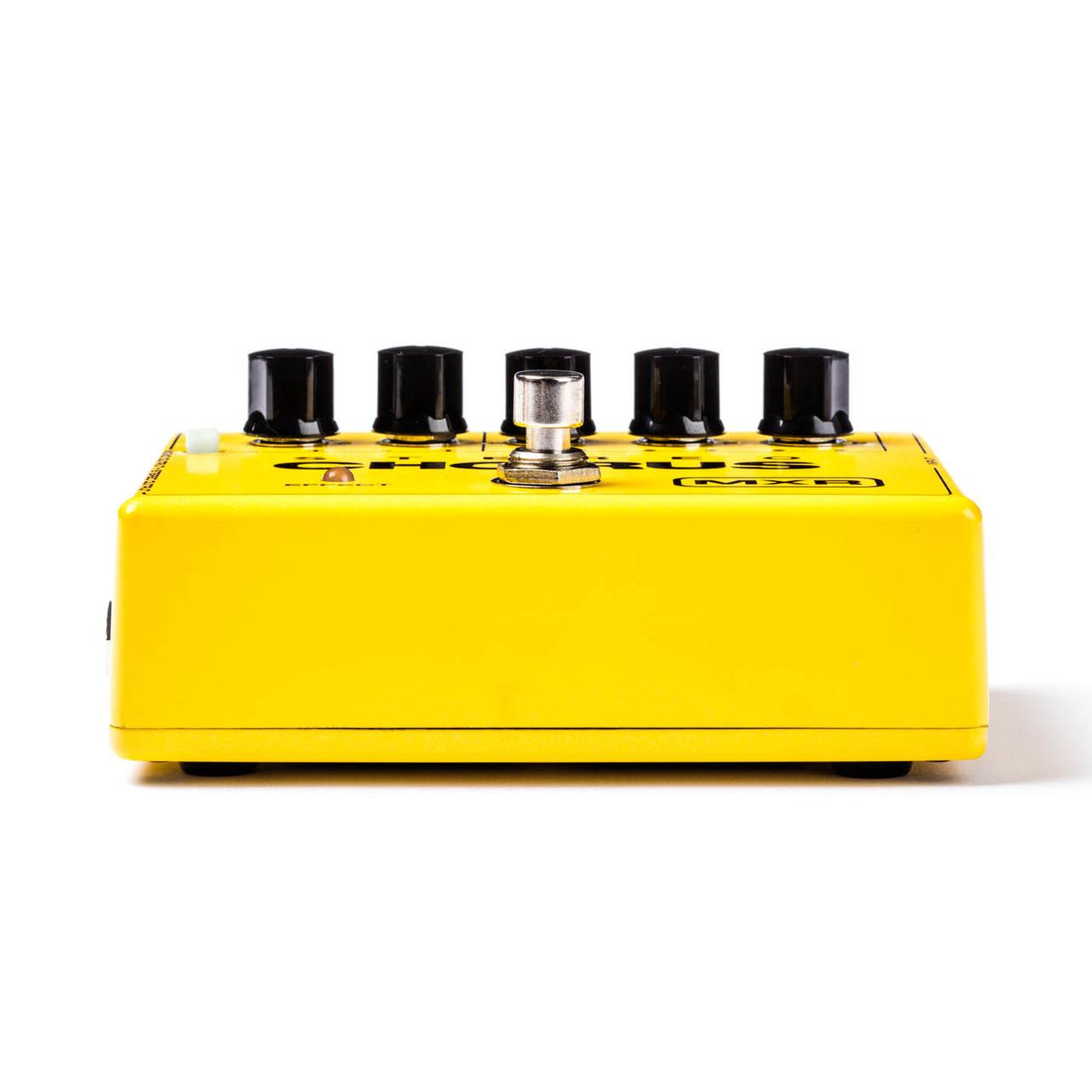 MXR Stereo Chorus Pedal with UK PSU - 11134000001.BOTT__28106.jpg