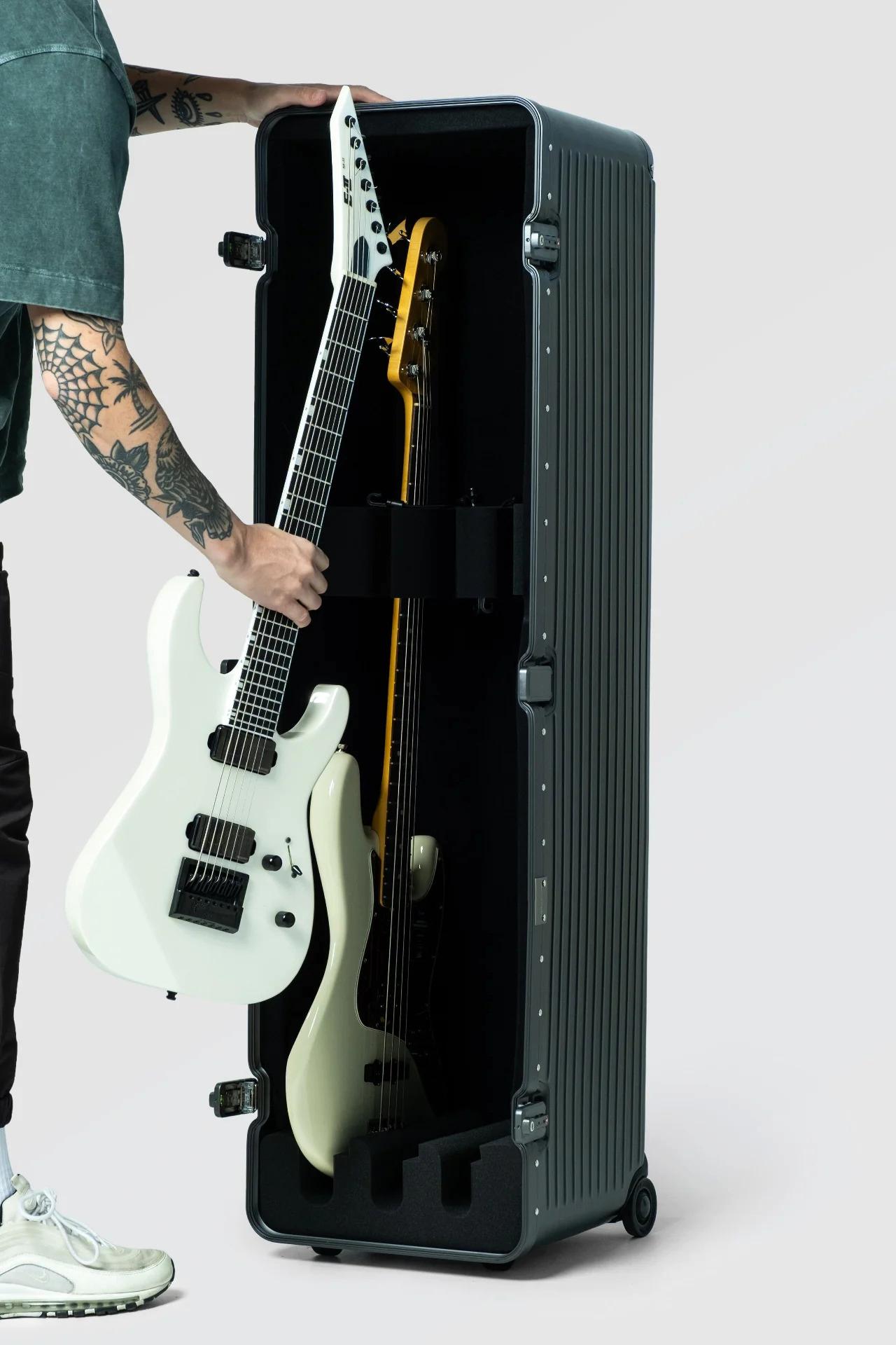 Quantum Industries BGX Triple Bass Vault Case - Quantam_Industries_Ecom-32.jpg