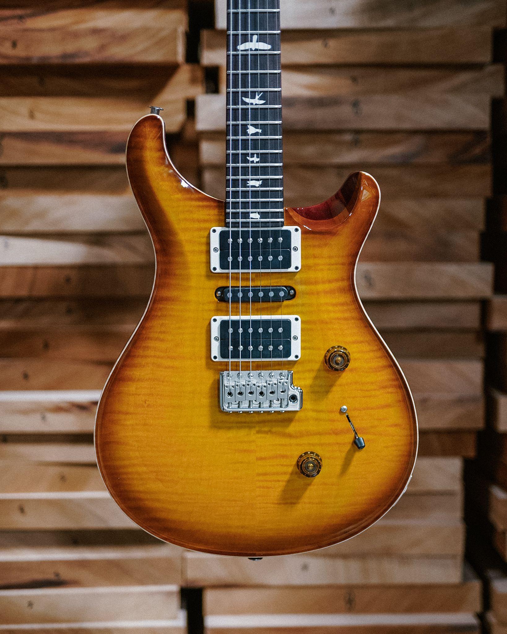 PRS Limited Edition CE24 Special HSH In McCarty Sunburst - E5M4FNMTIBTN5V5V4MS (5)_compressed.jpg